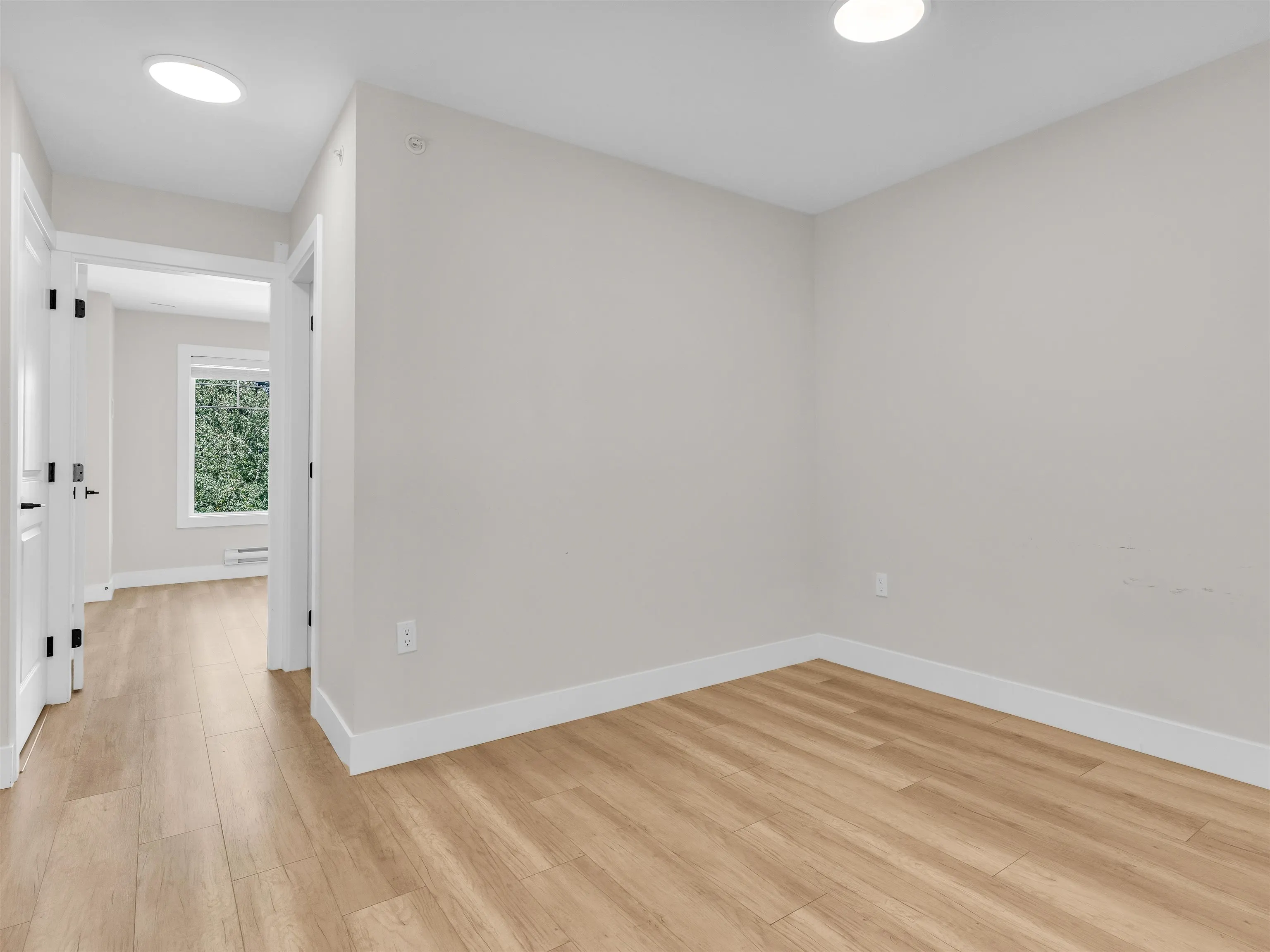 80 Elgin Street #208