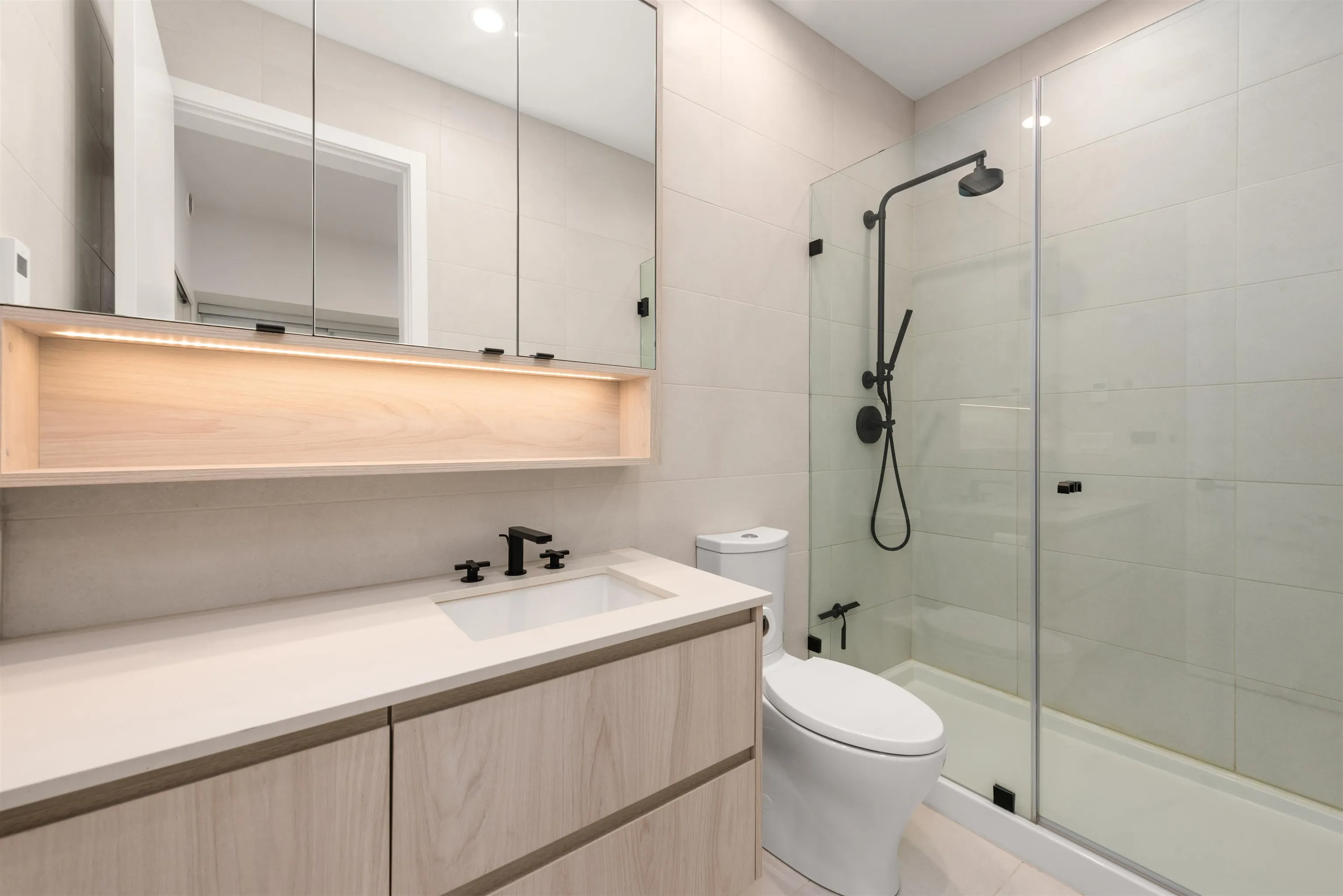 300 Salter Street #219