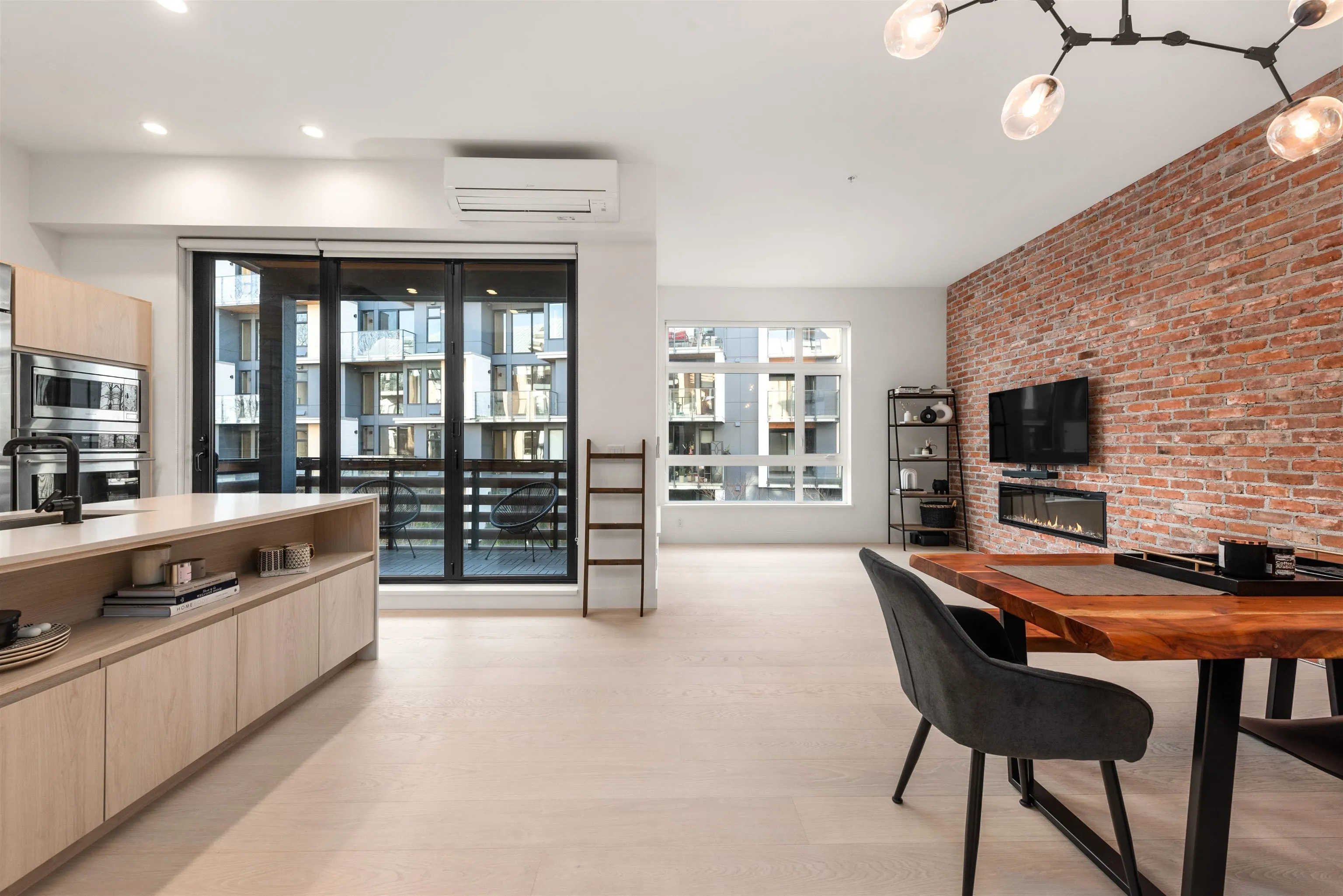 300 Salter Street #219