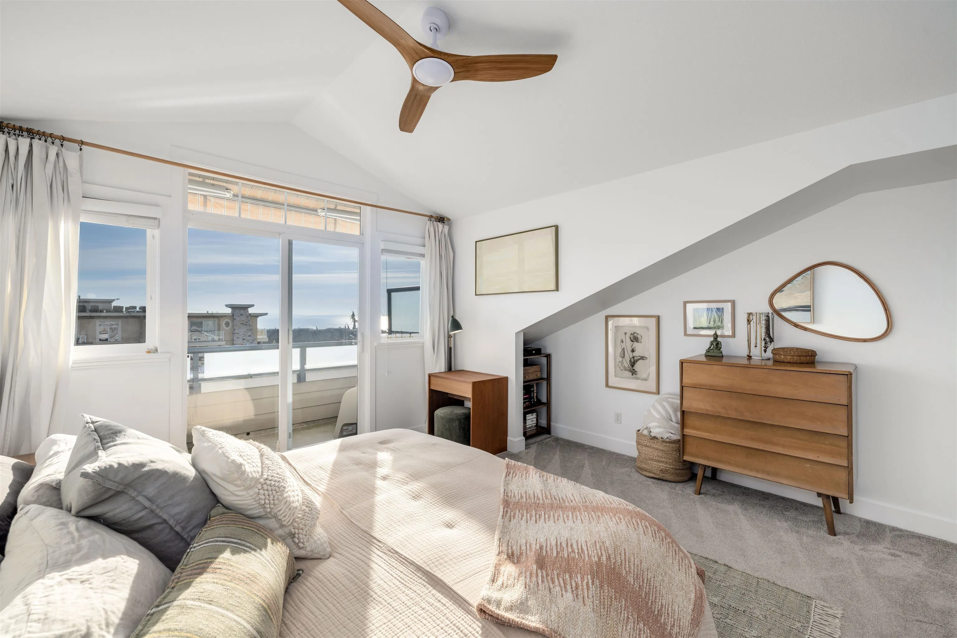 15161 Prospect Avenue #3