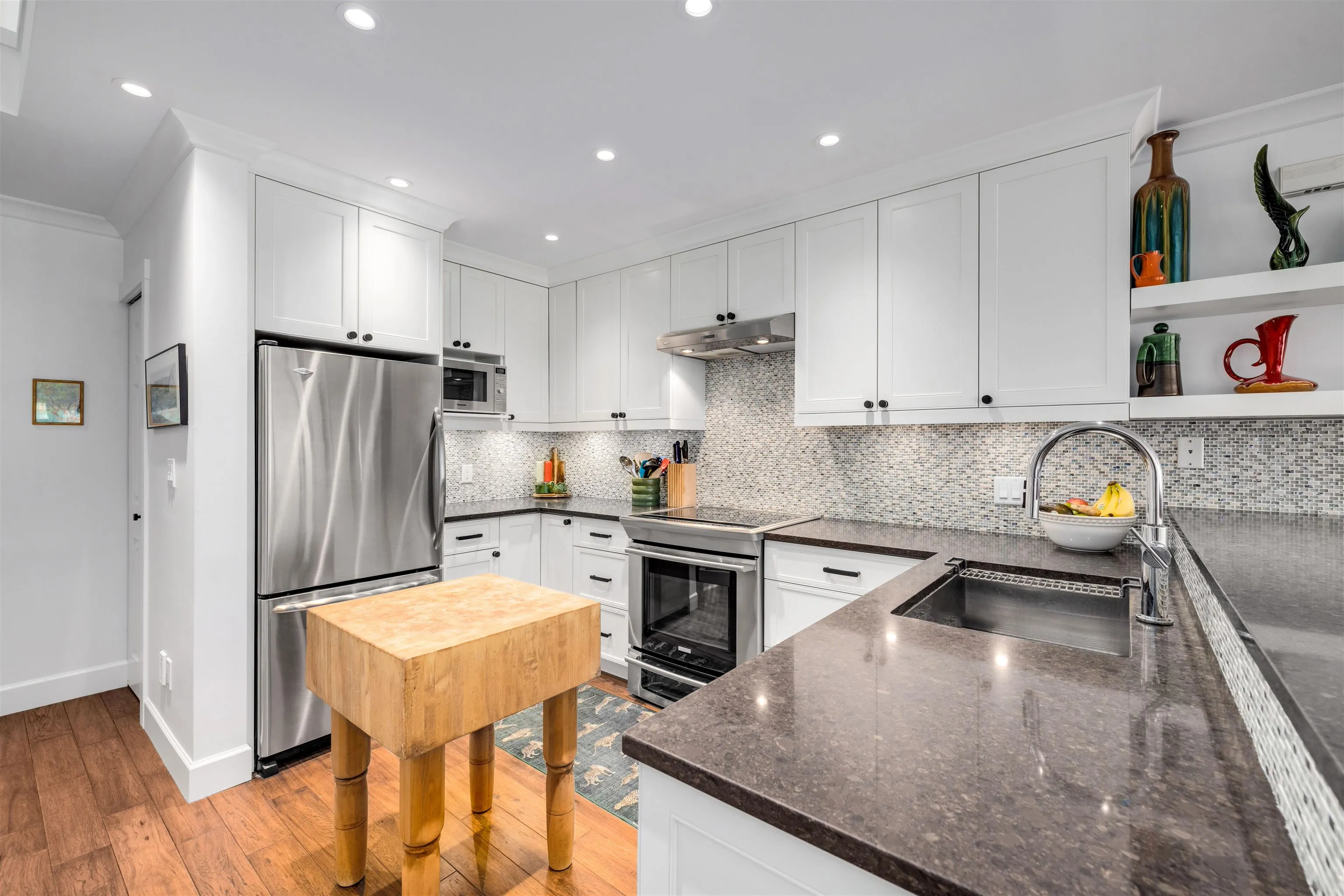 15161 Prospect Avenue #3