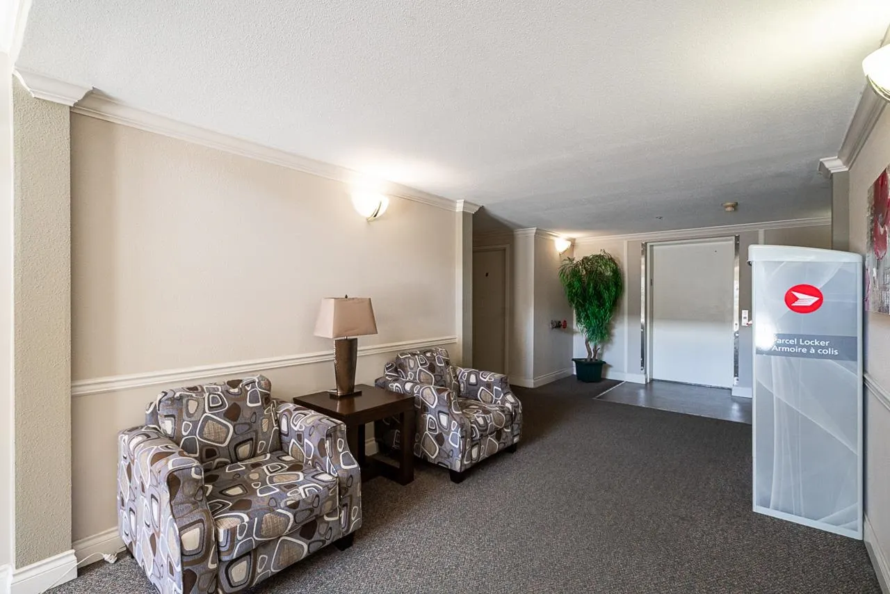 20443 53 Avenue #209