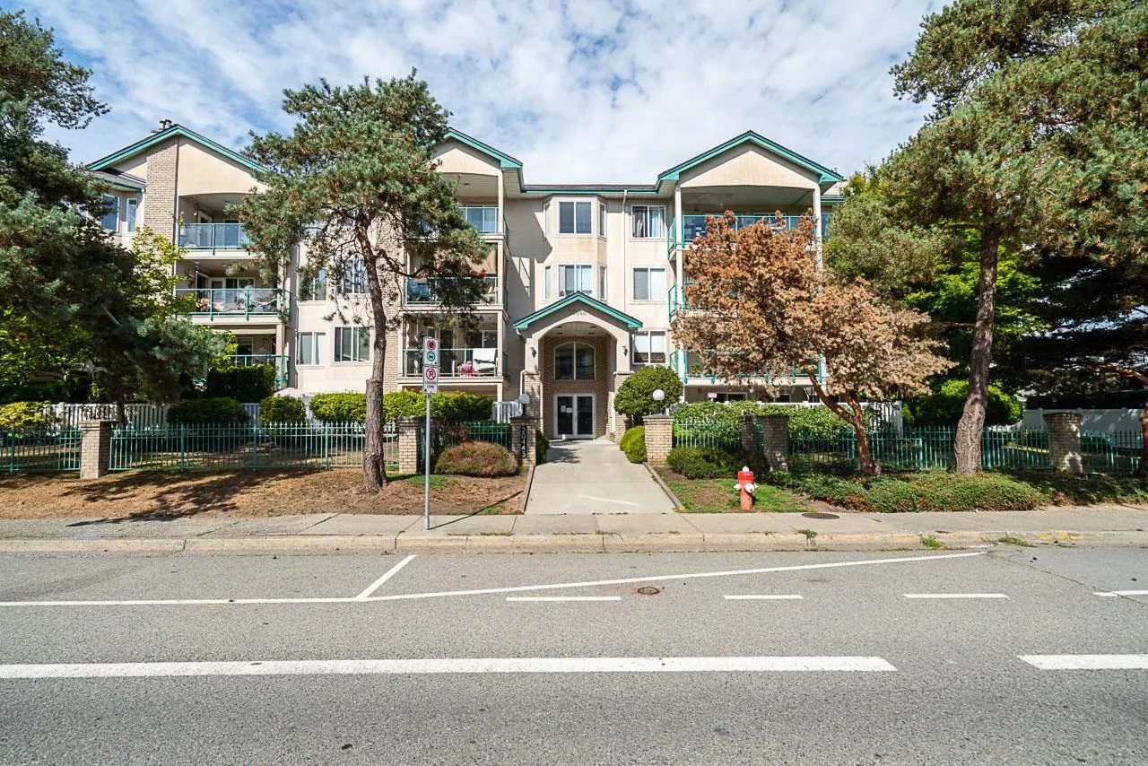 20443 53 Avenue #209