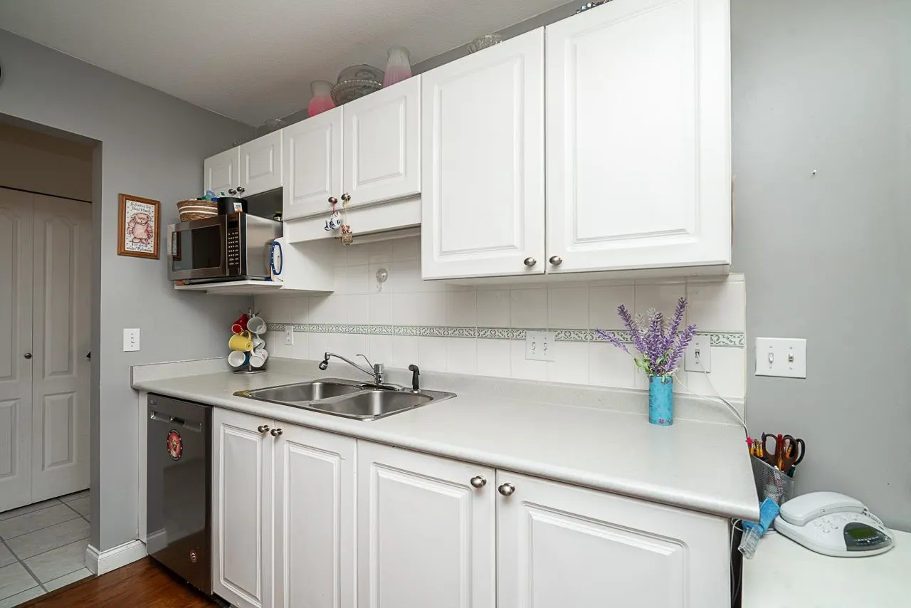 20443 53 Avenue #209