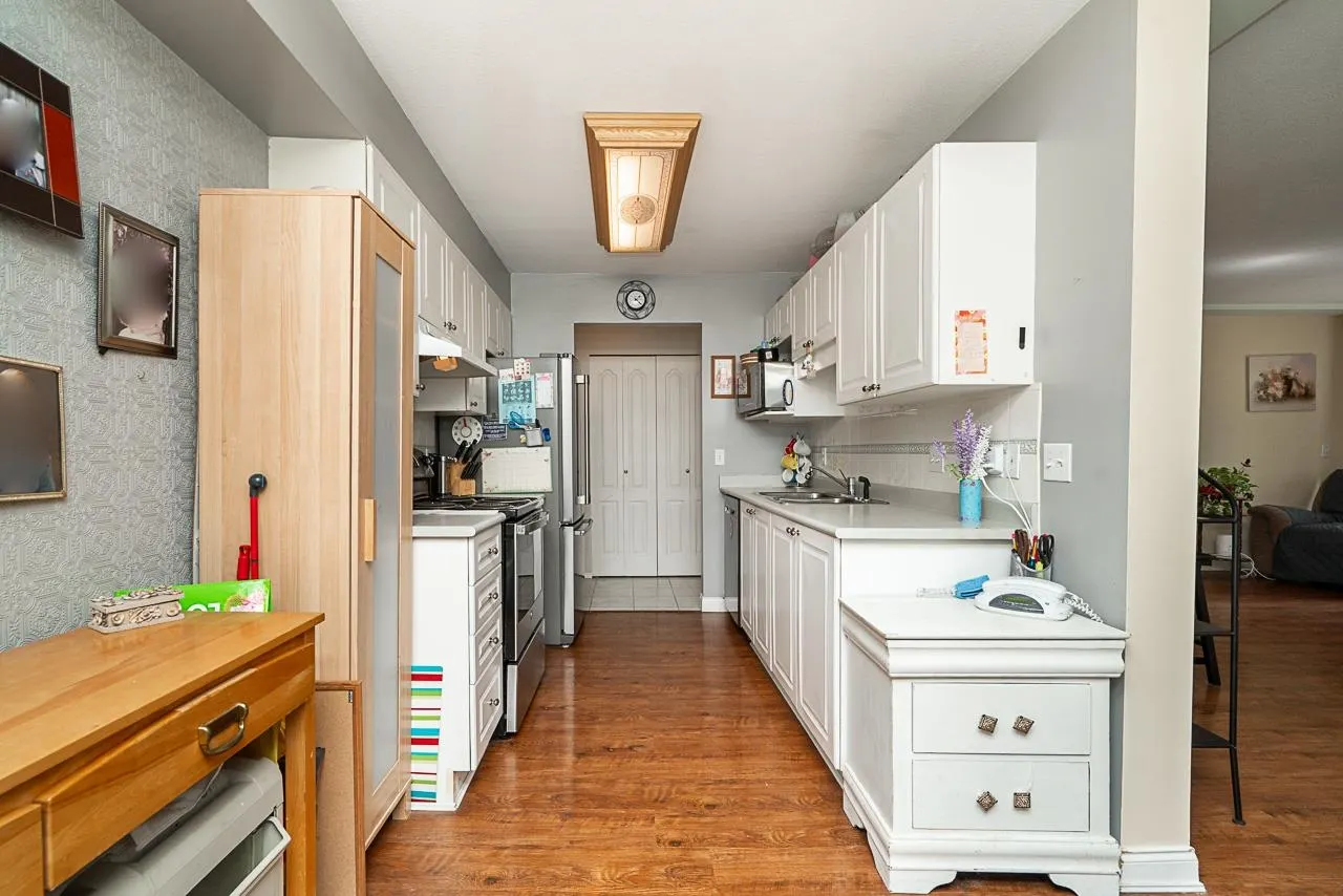 20443 53 Avenue #209