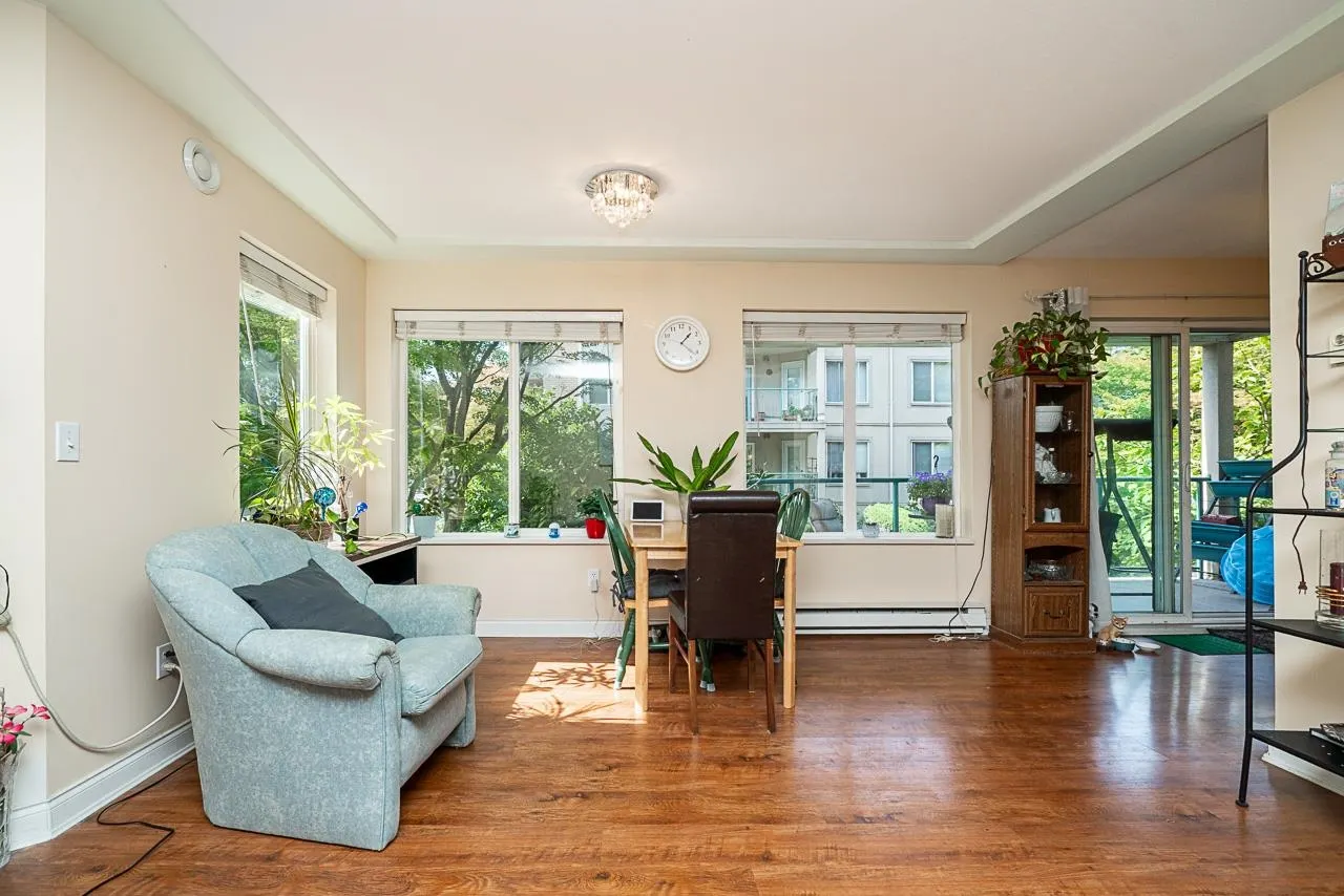 20443 53 Avenue #209