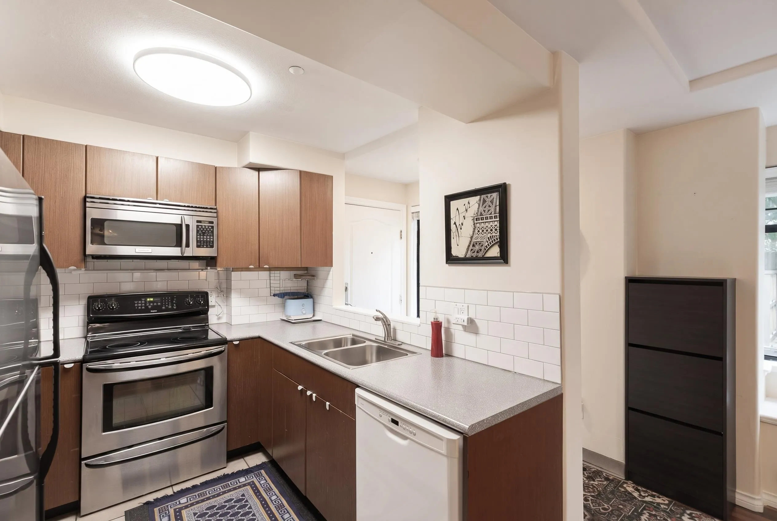 2829 Ash Street #101
