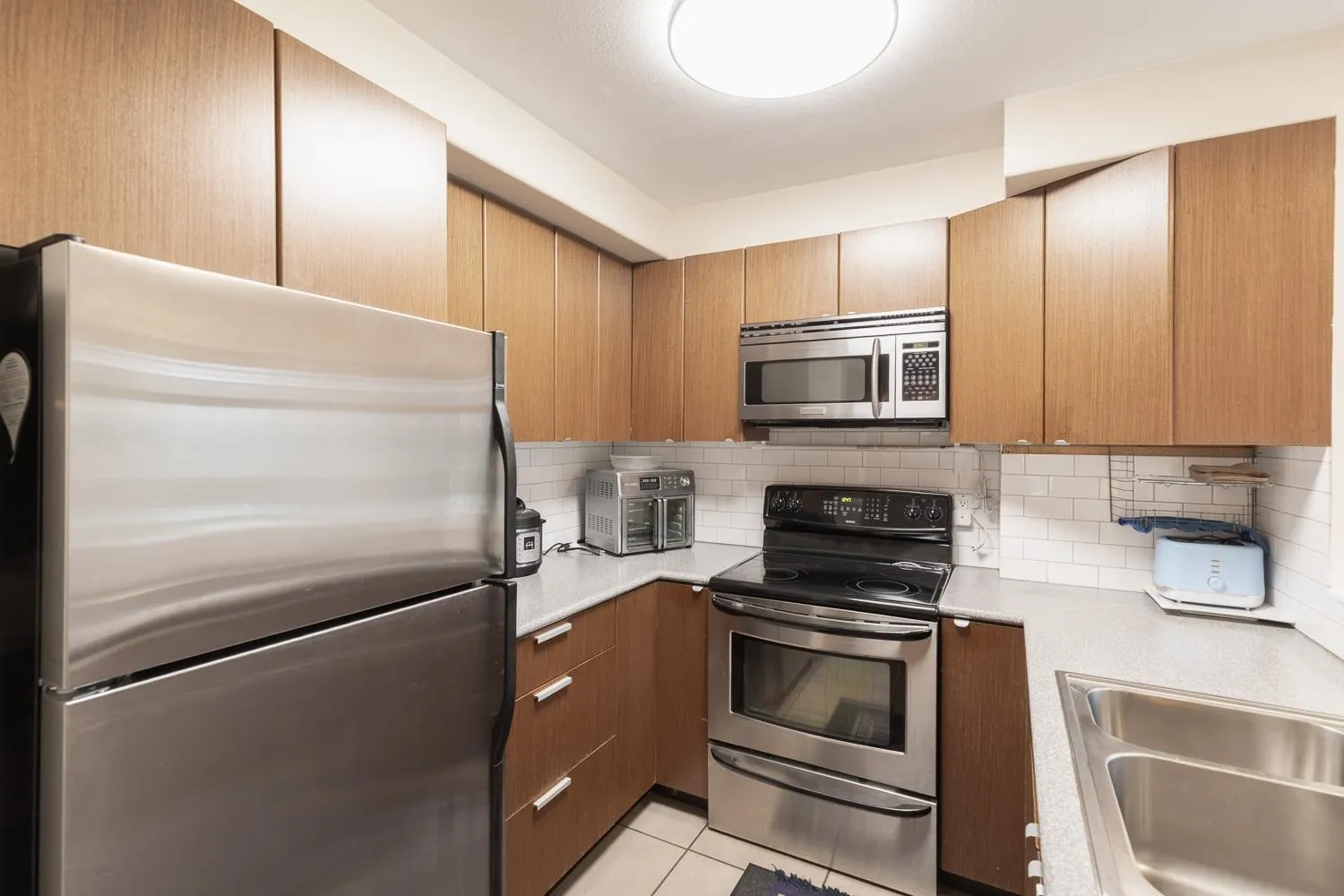 2829 Ash Street #101