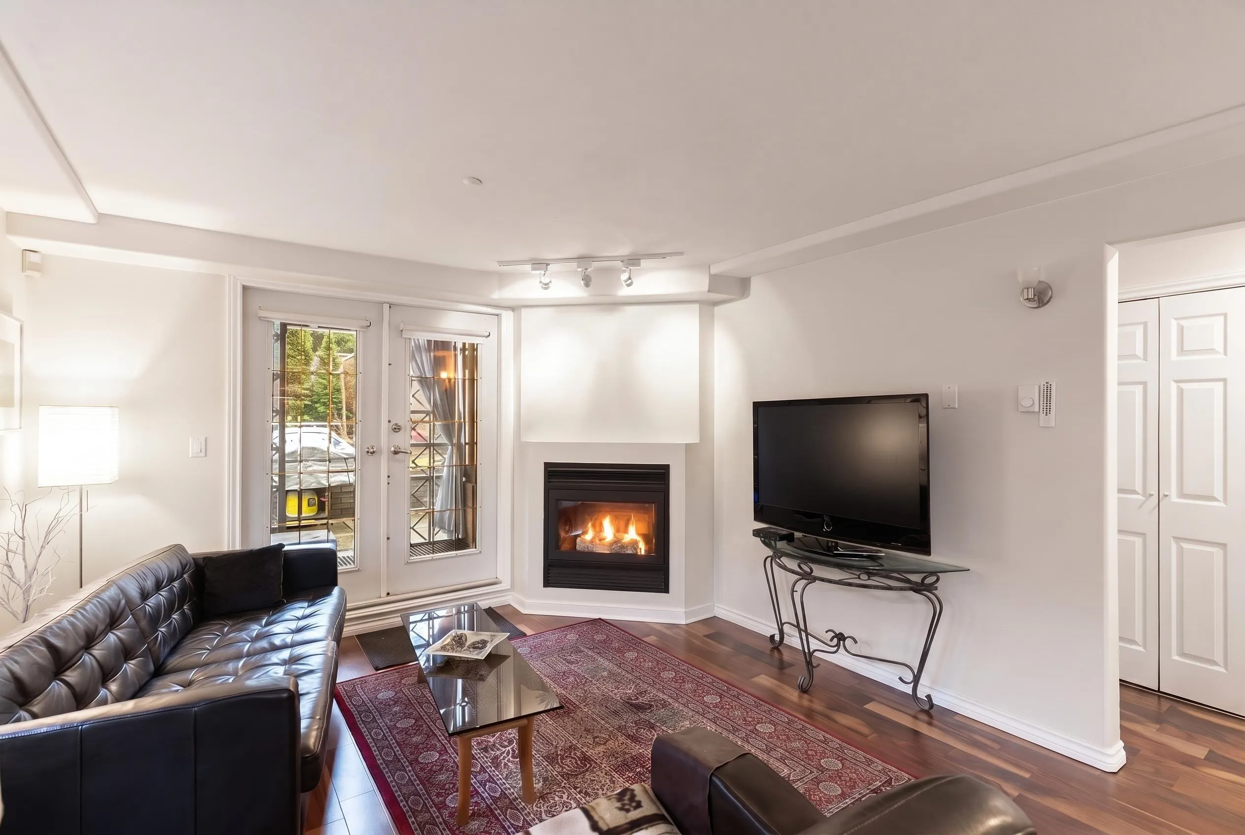 2829 Ash Street #101
