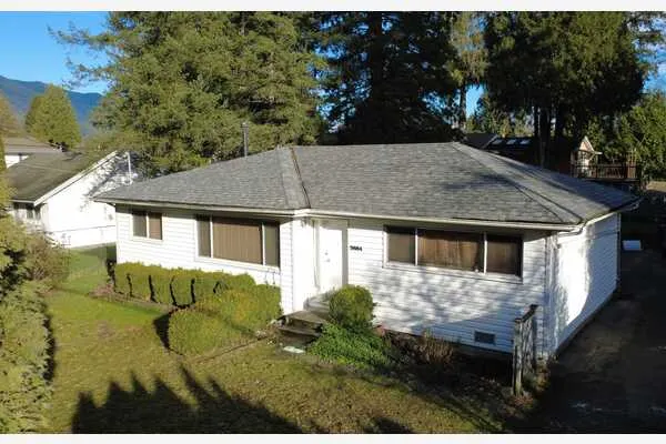 3684 Cedar Drive