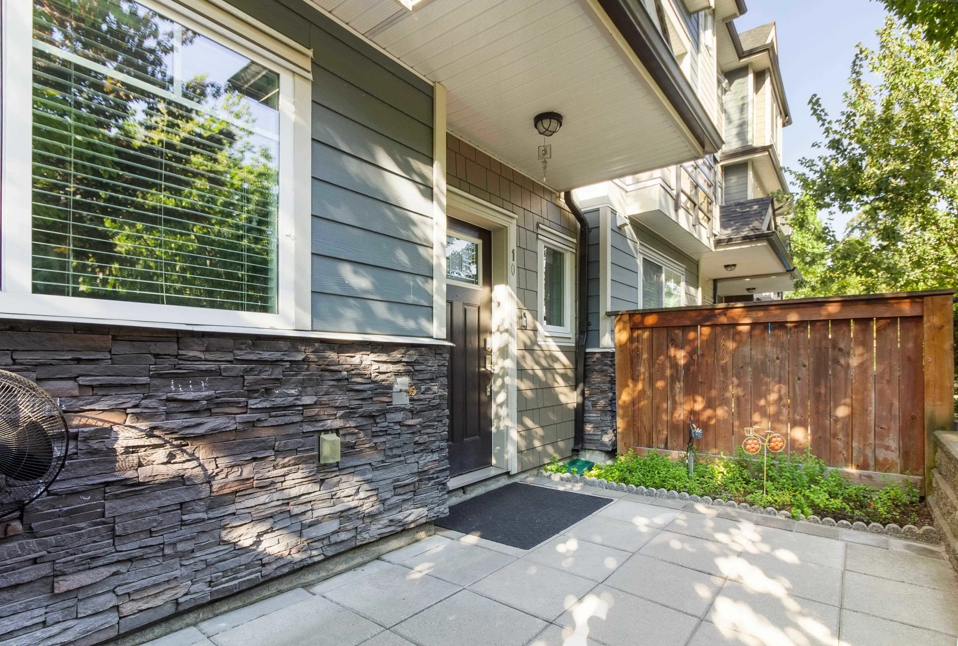 14285 64 Avenue #10