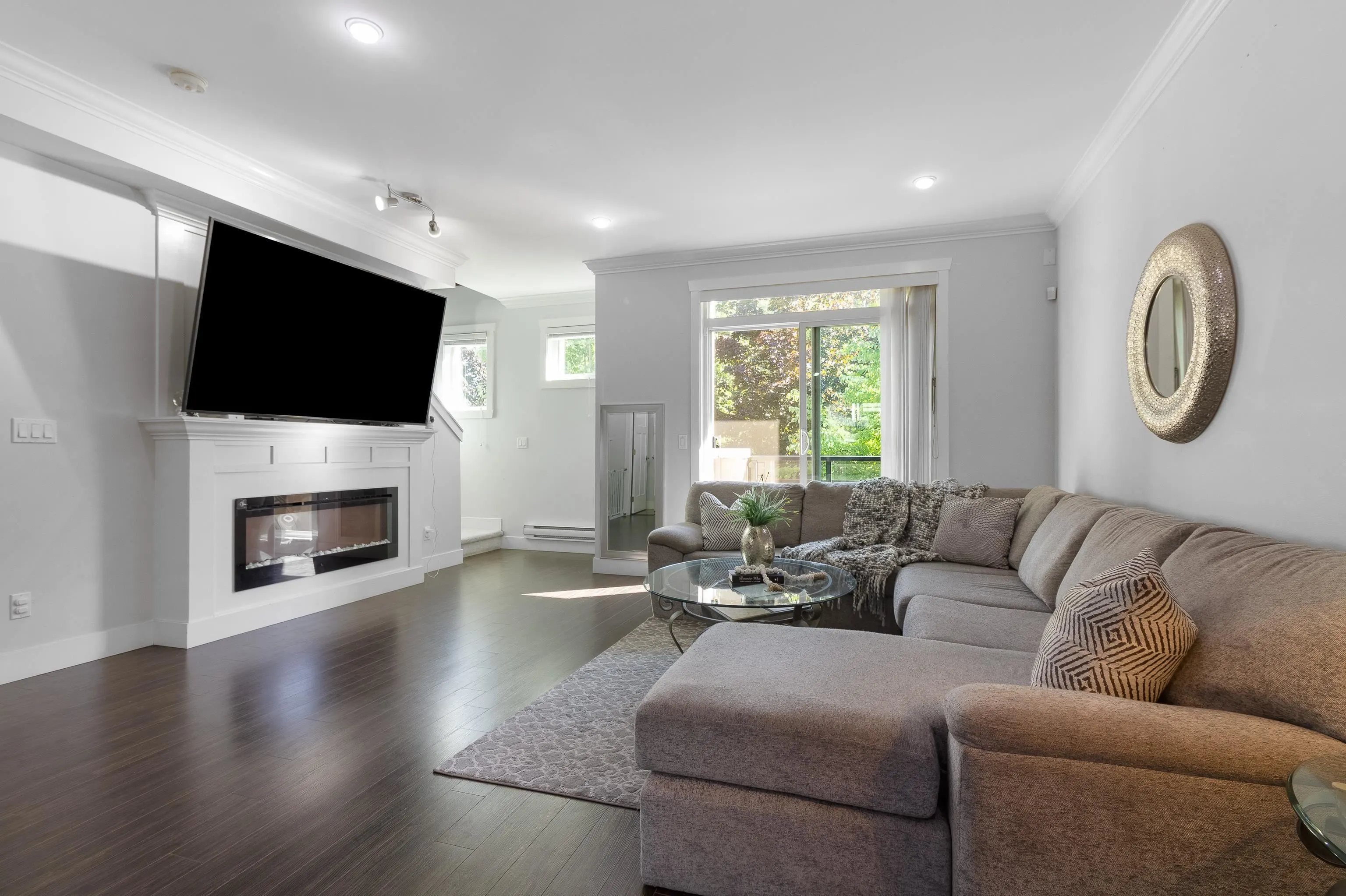 14285 64 Avenue #10