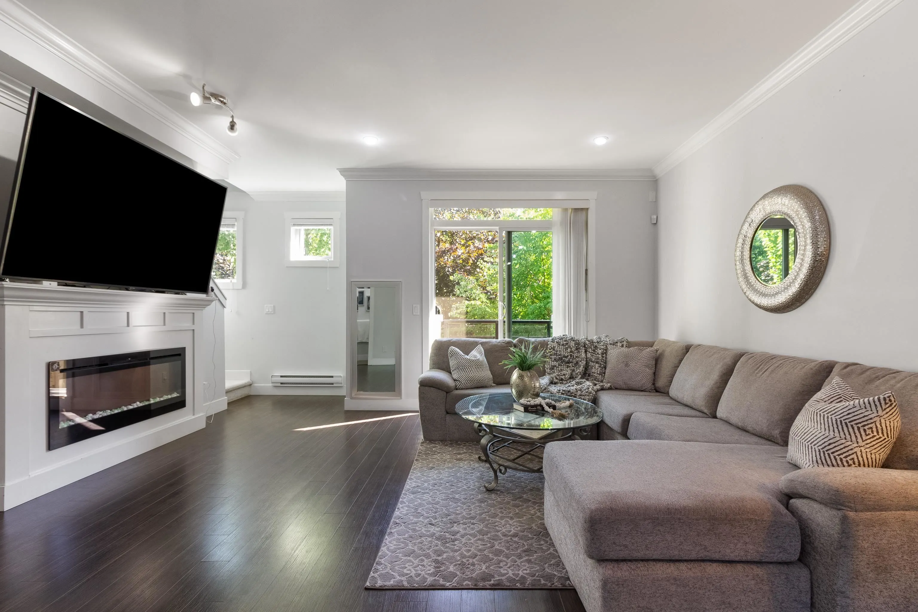 14285 64 Avenue #10