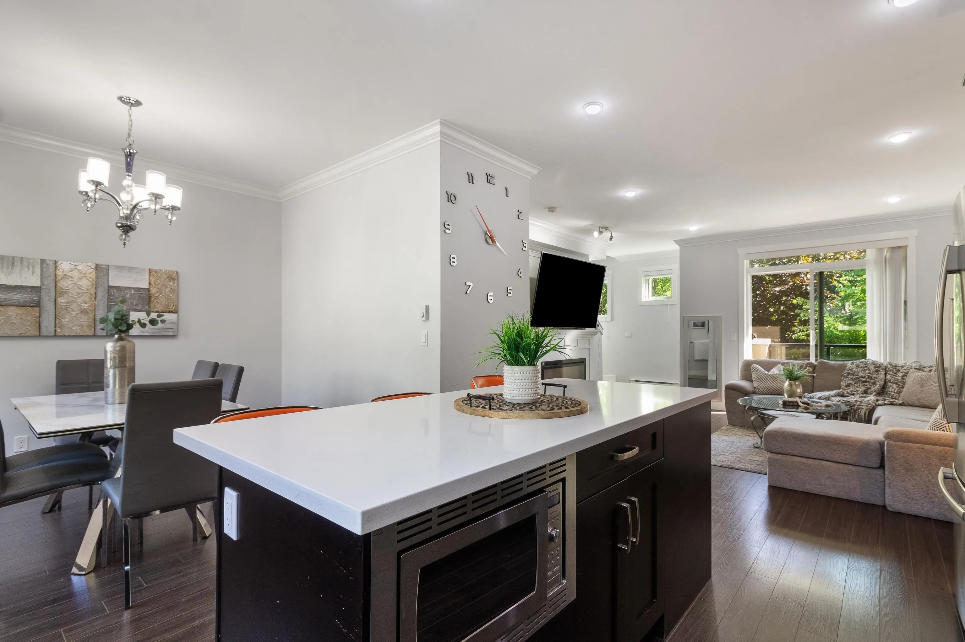 14285 64 Avenue #10