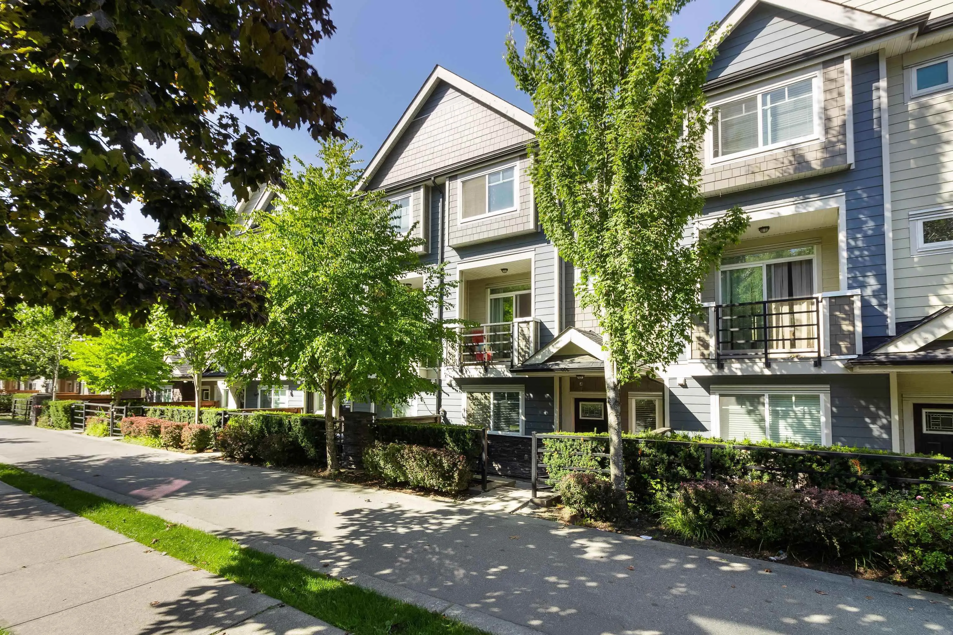 14285 64 Avenue #10