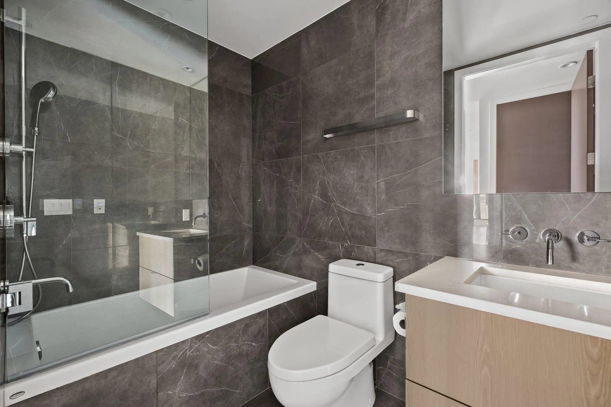633 W King Edward Avenue #303