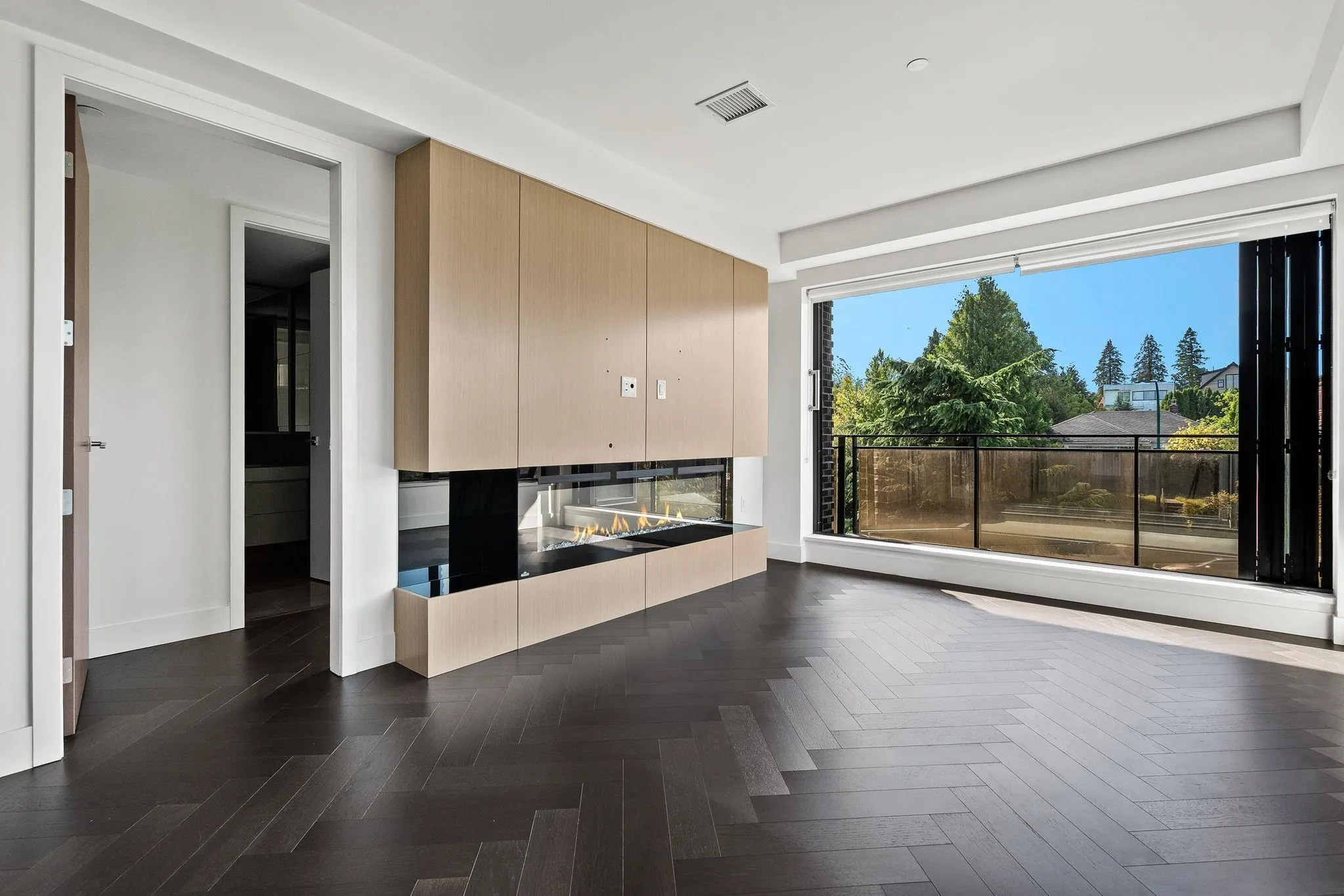 633 W King Edward Avenue #303