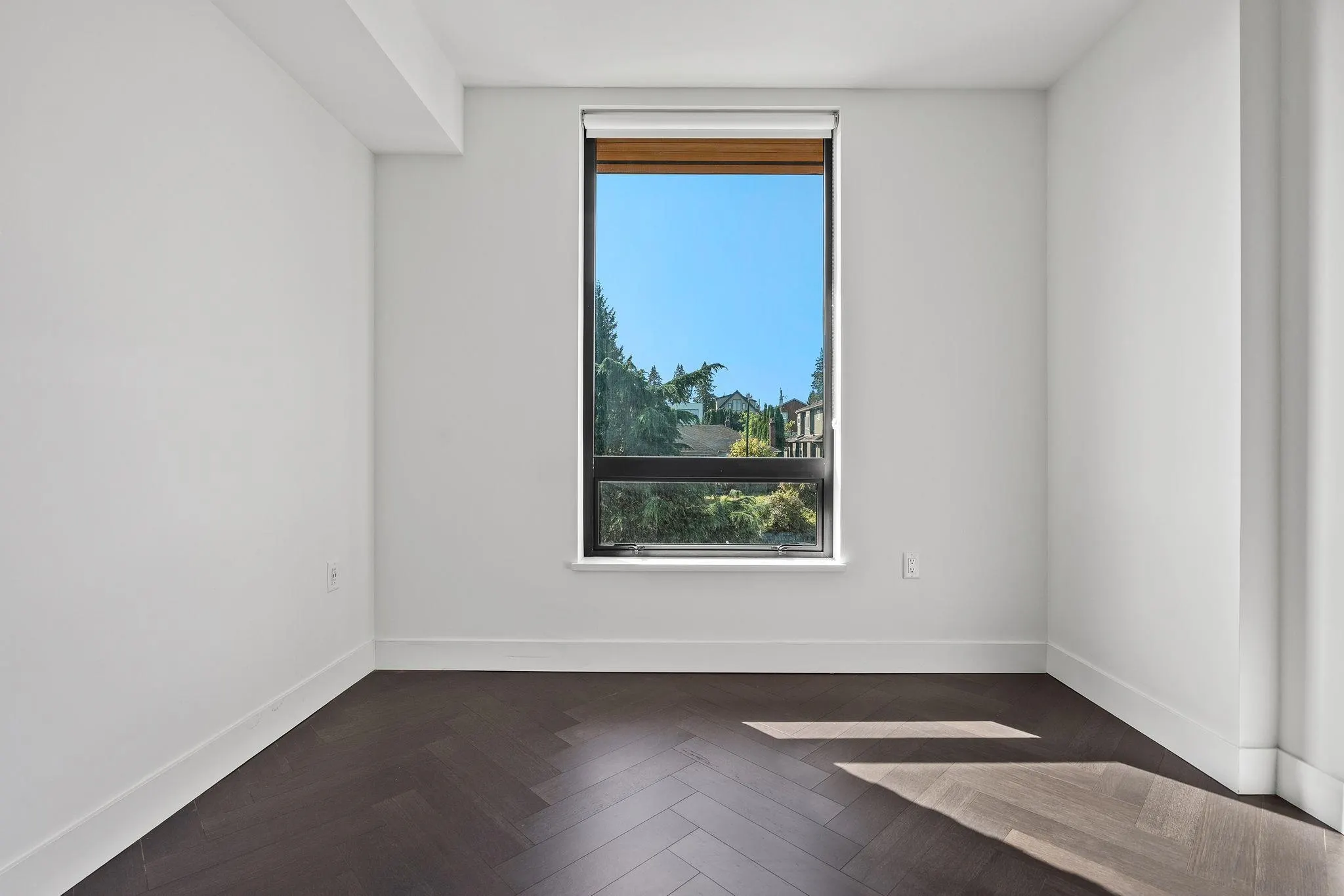 633 W King Edward Avenue #303