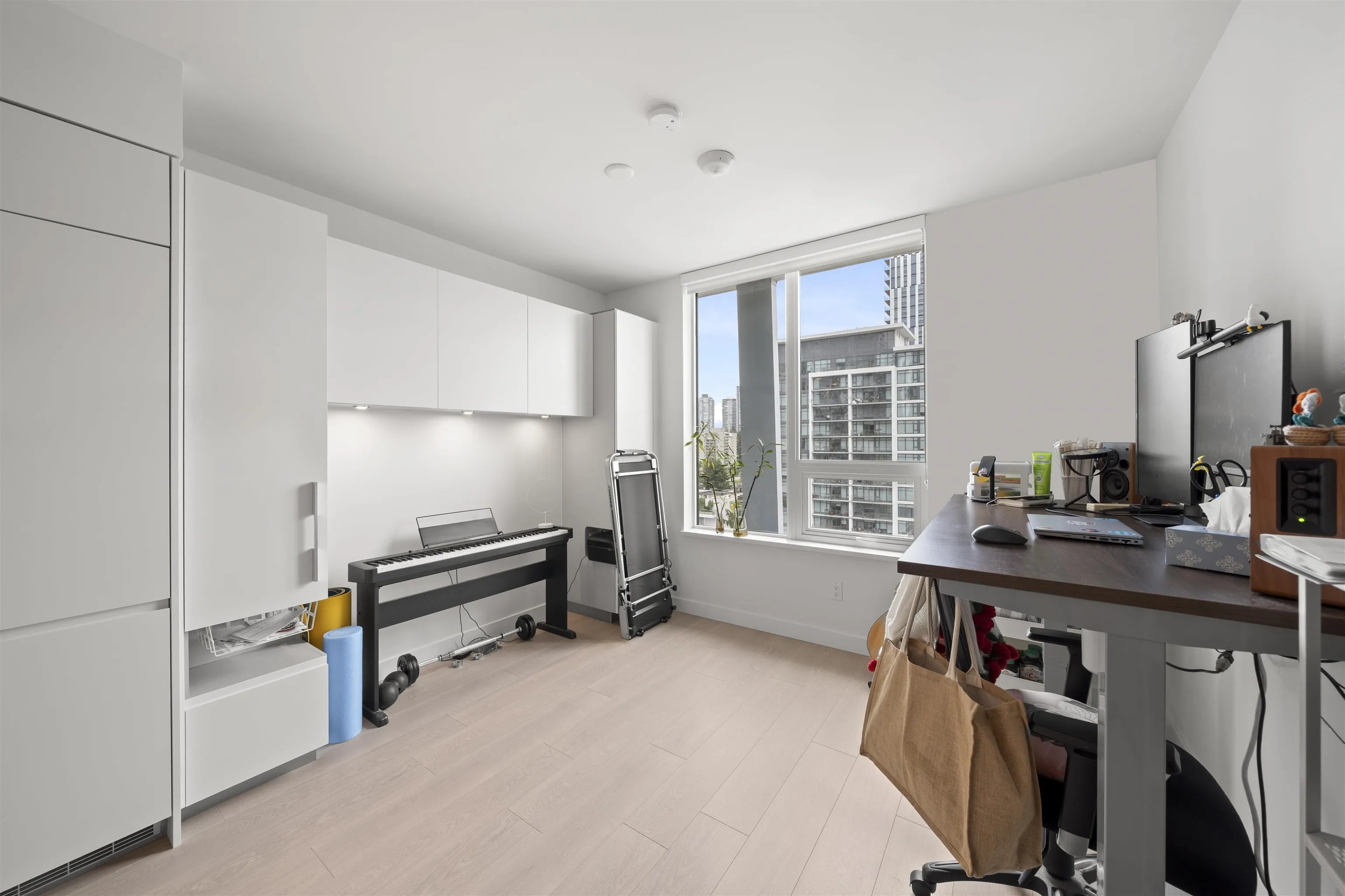 6537 Telford Avenue #903