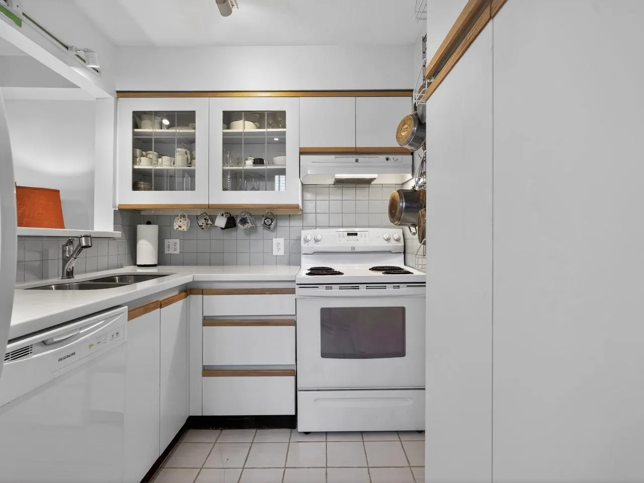 2175 W 3rd Avenue #313