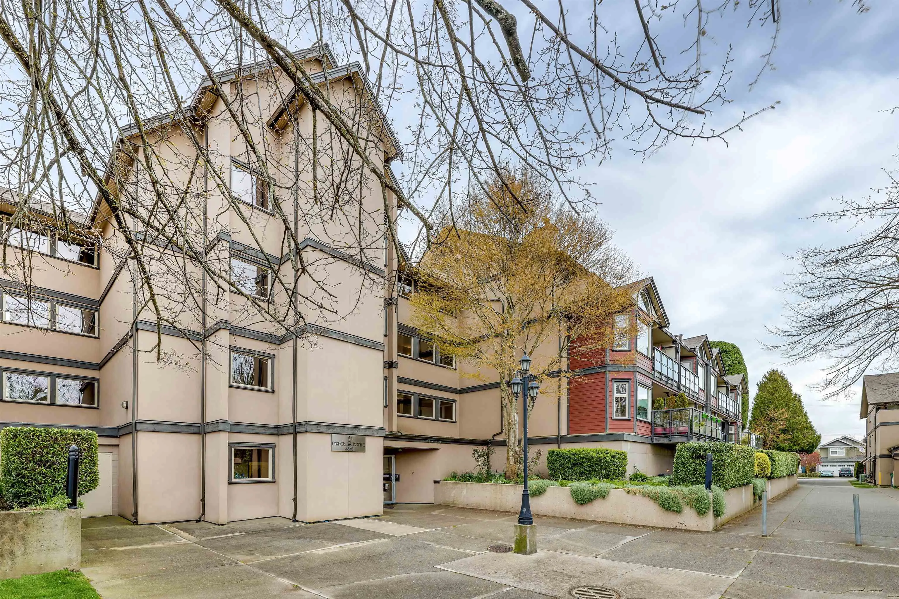 4845 53 Street #D302