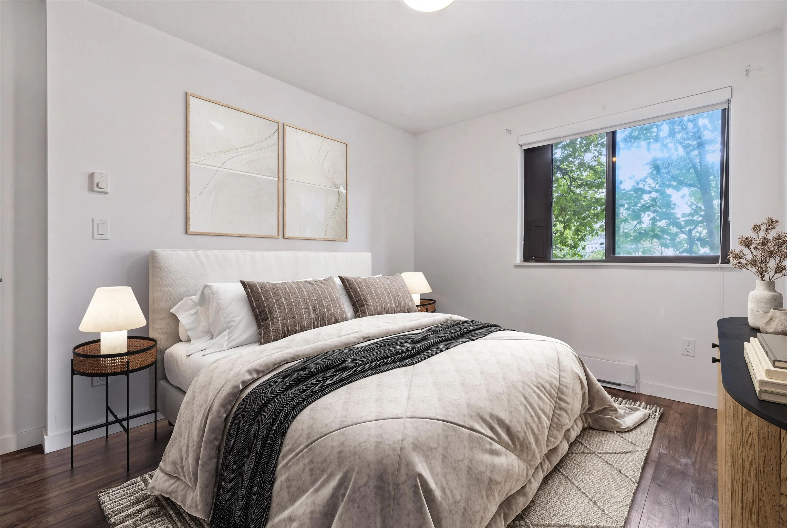 853 E 7 Avenue #206