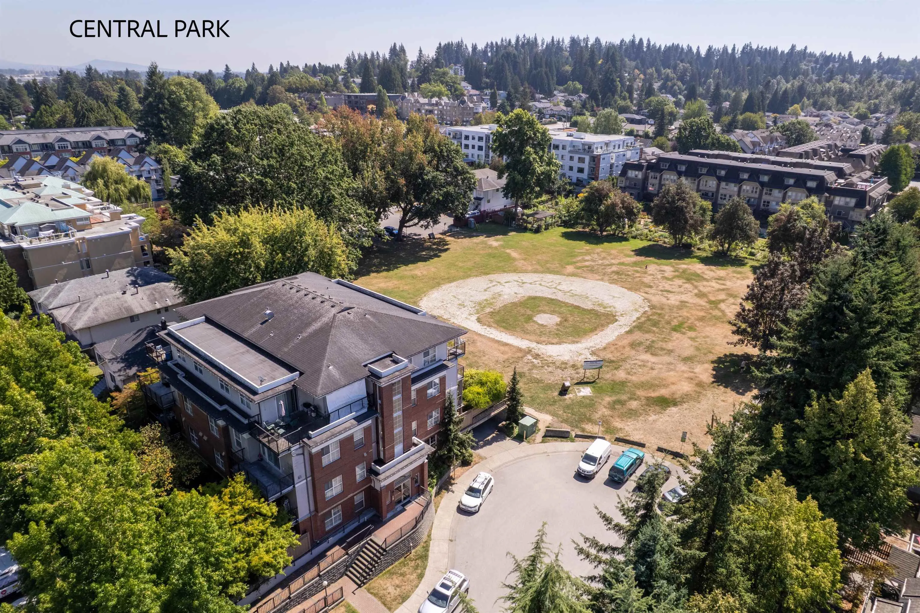 2389 Hawthorne Avenue #401