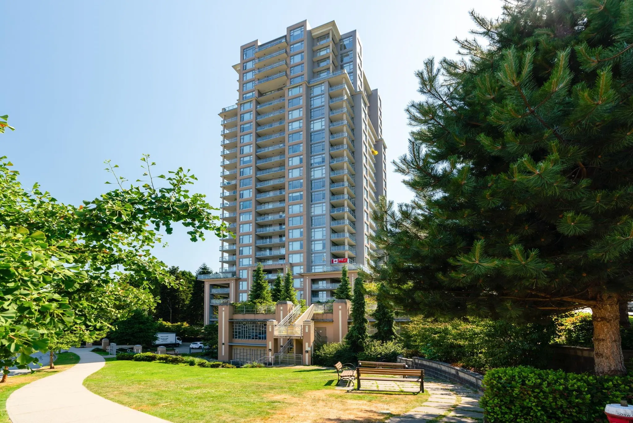 280 Ross Drive #1407