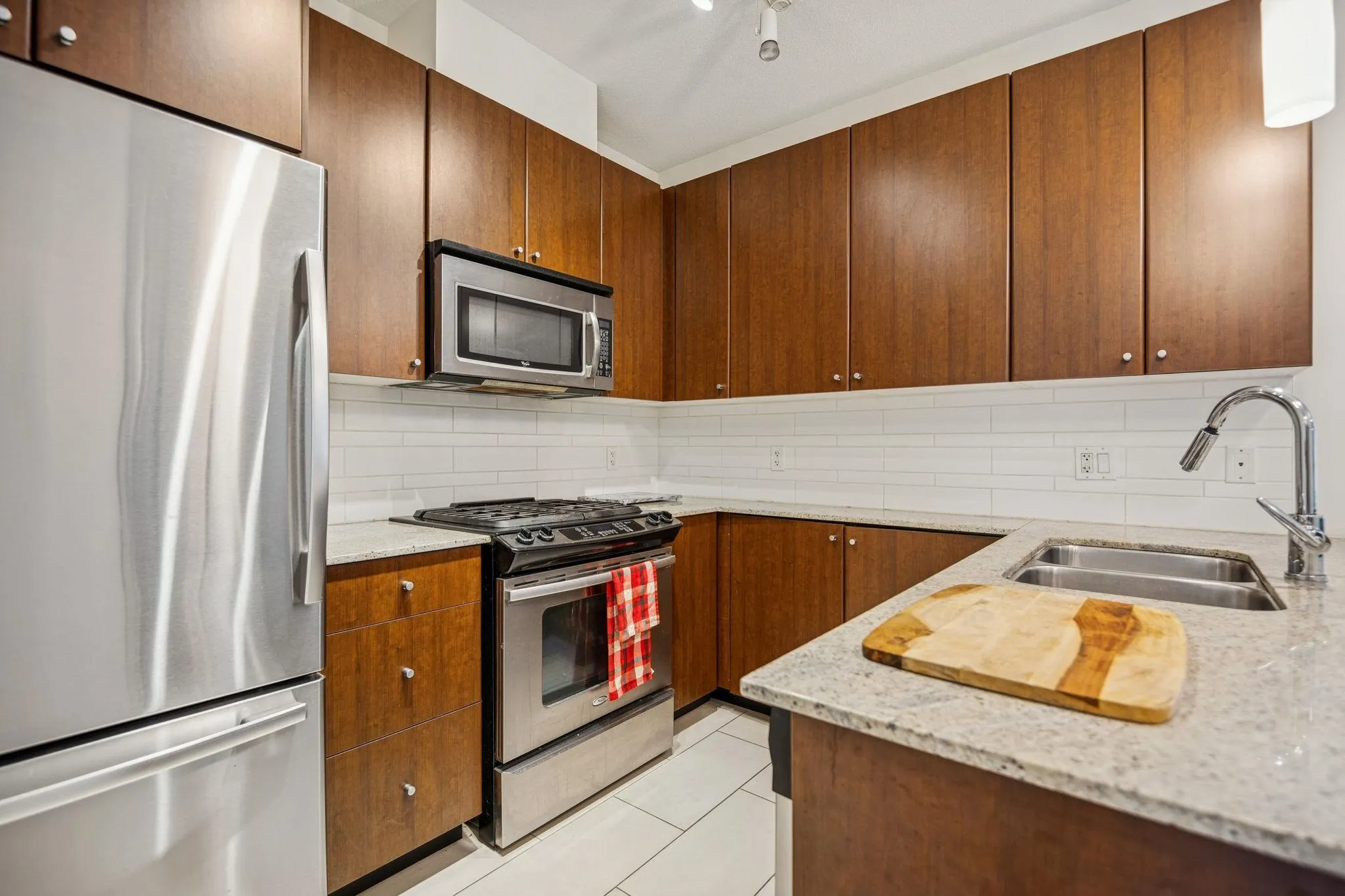 280 Ross Drive #1407