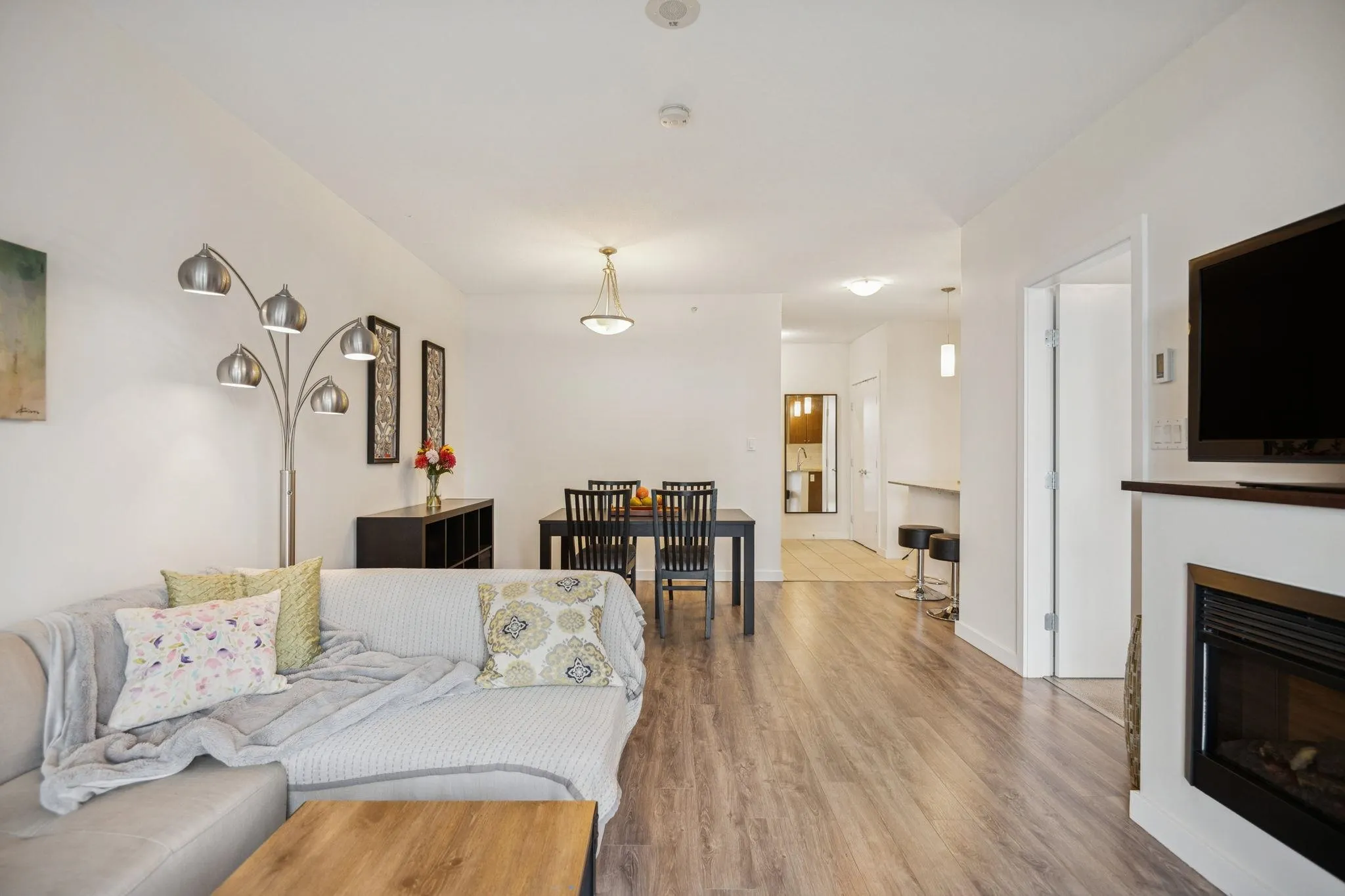 280 Ross Drive #1407