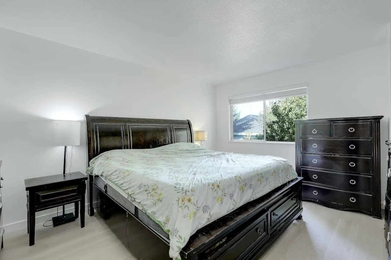 15550 89 Avenue #24