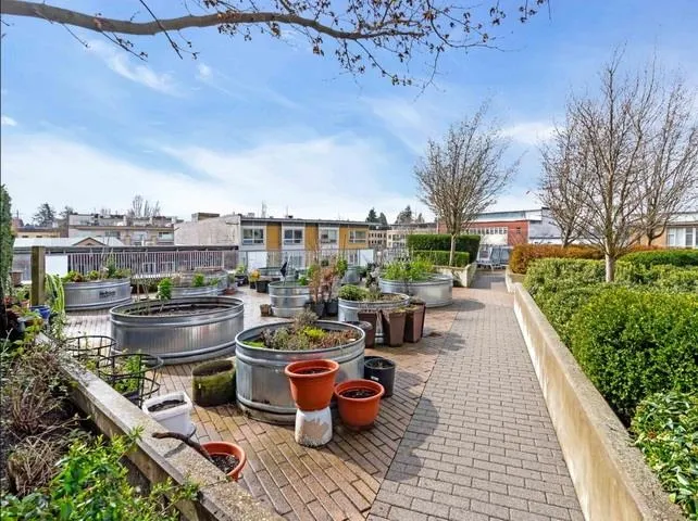 285 E 10th Avenue #1512