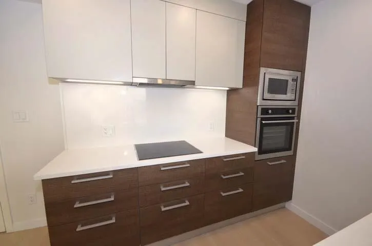 285 E 10th Avenue #1512