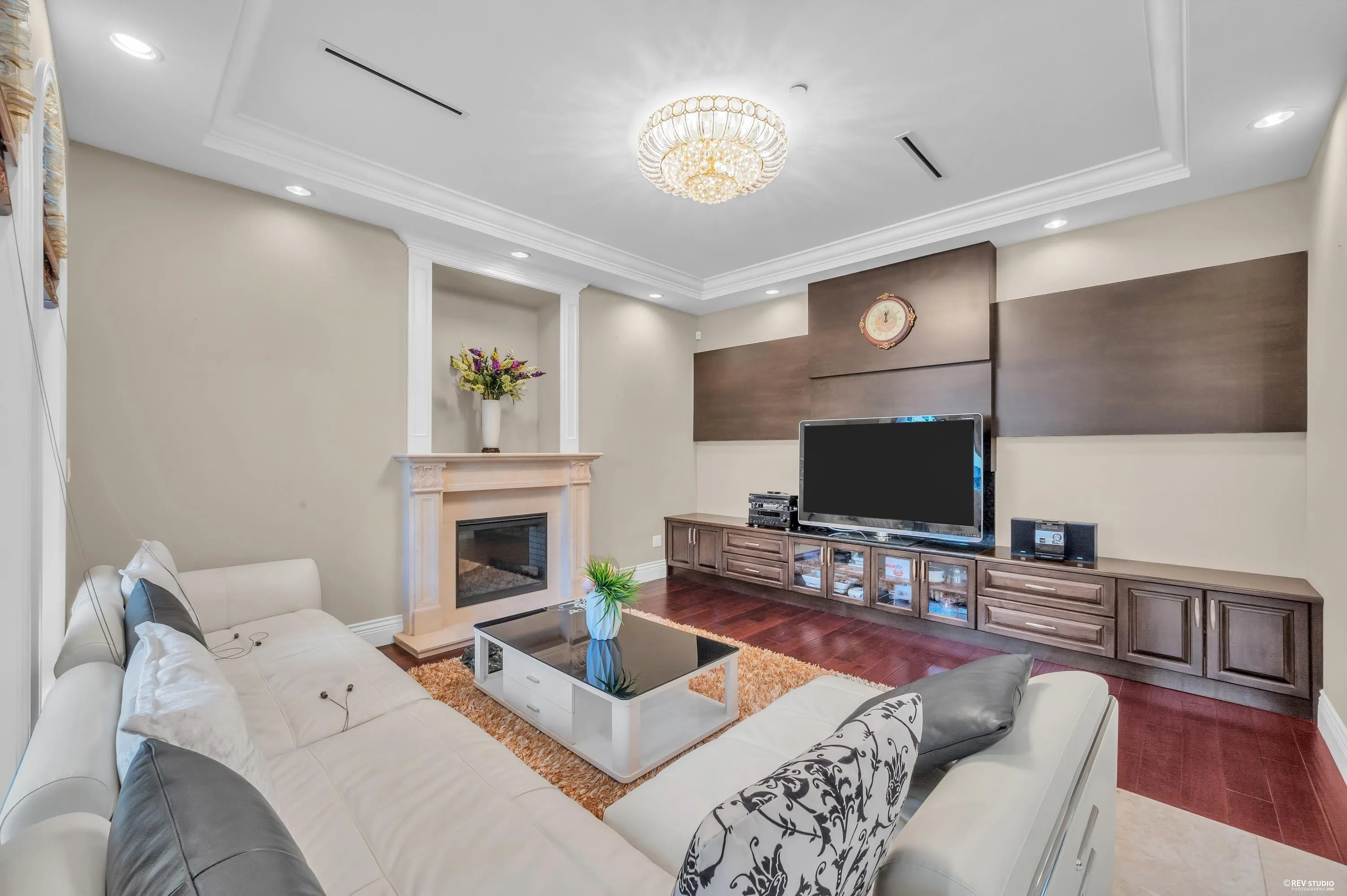 2769 W 49th Avenue