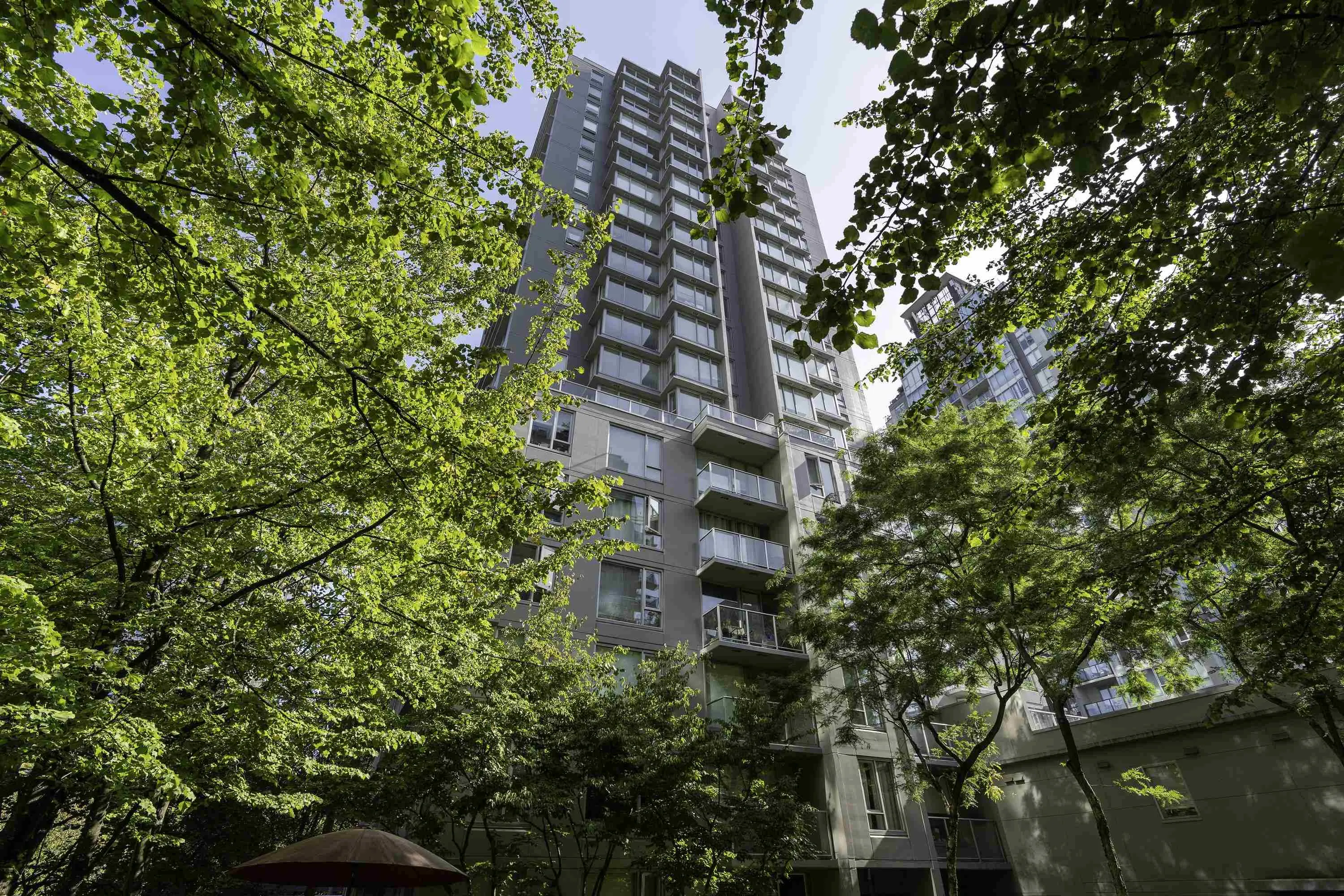 1001 Richards Street #1702