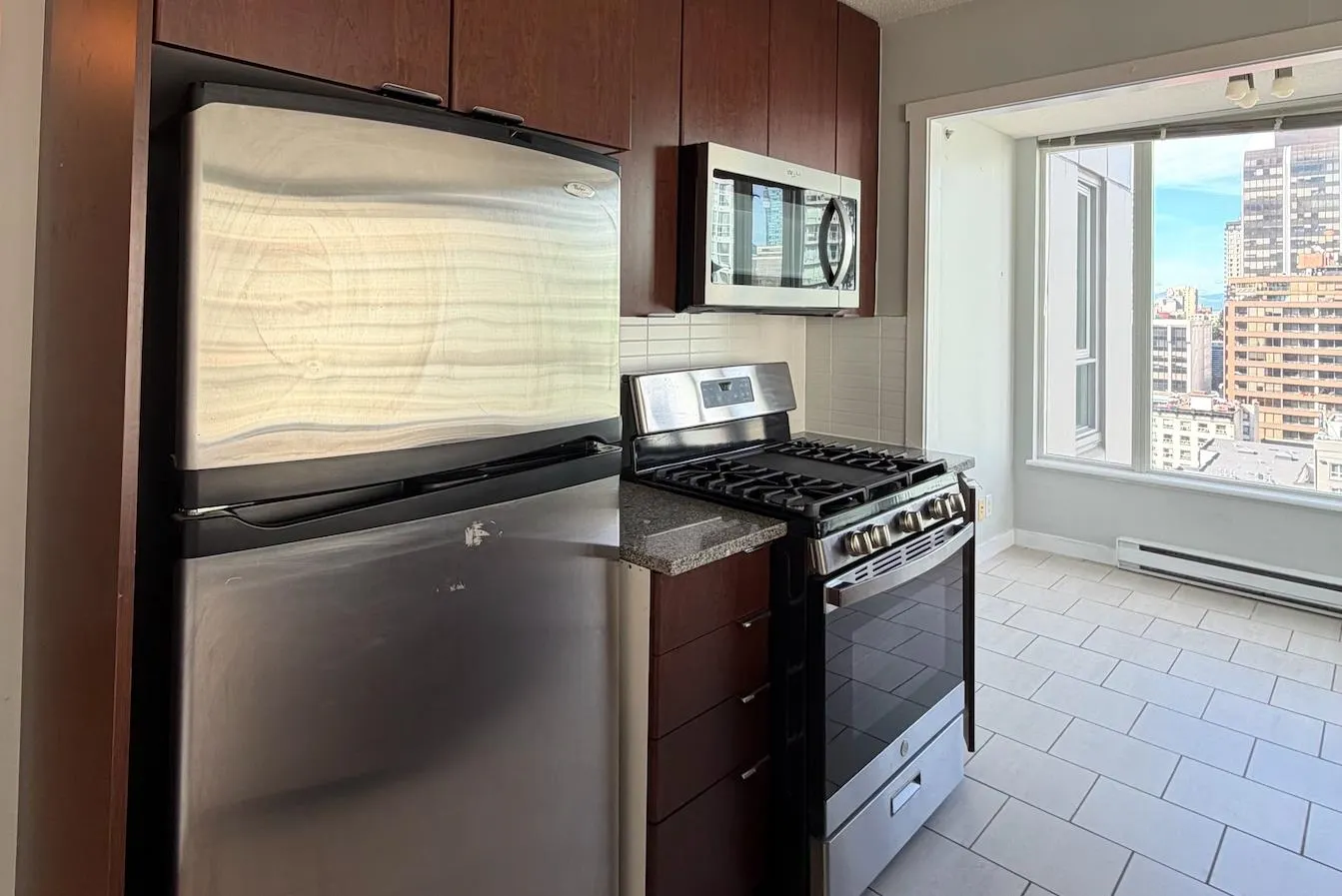 1001 Richards Street #1702