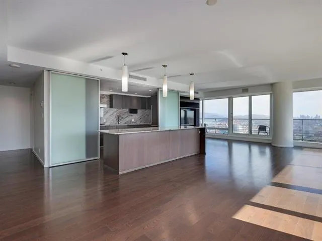 1011 Cordova Street #3603