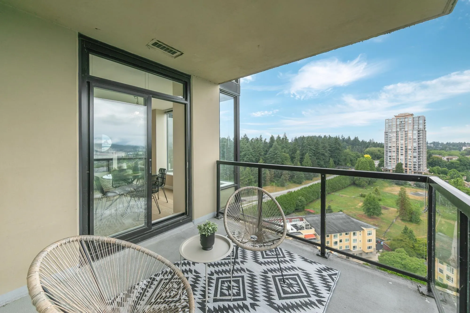 15 E Royal Avenue #2203