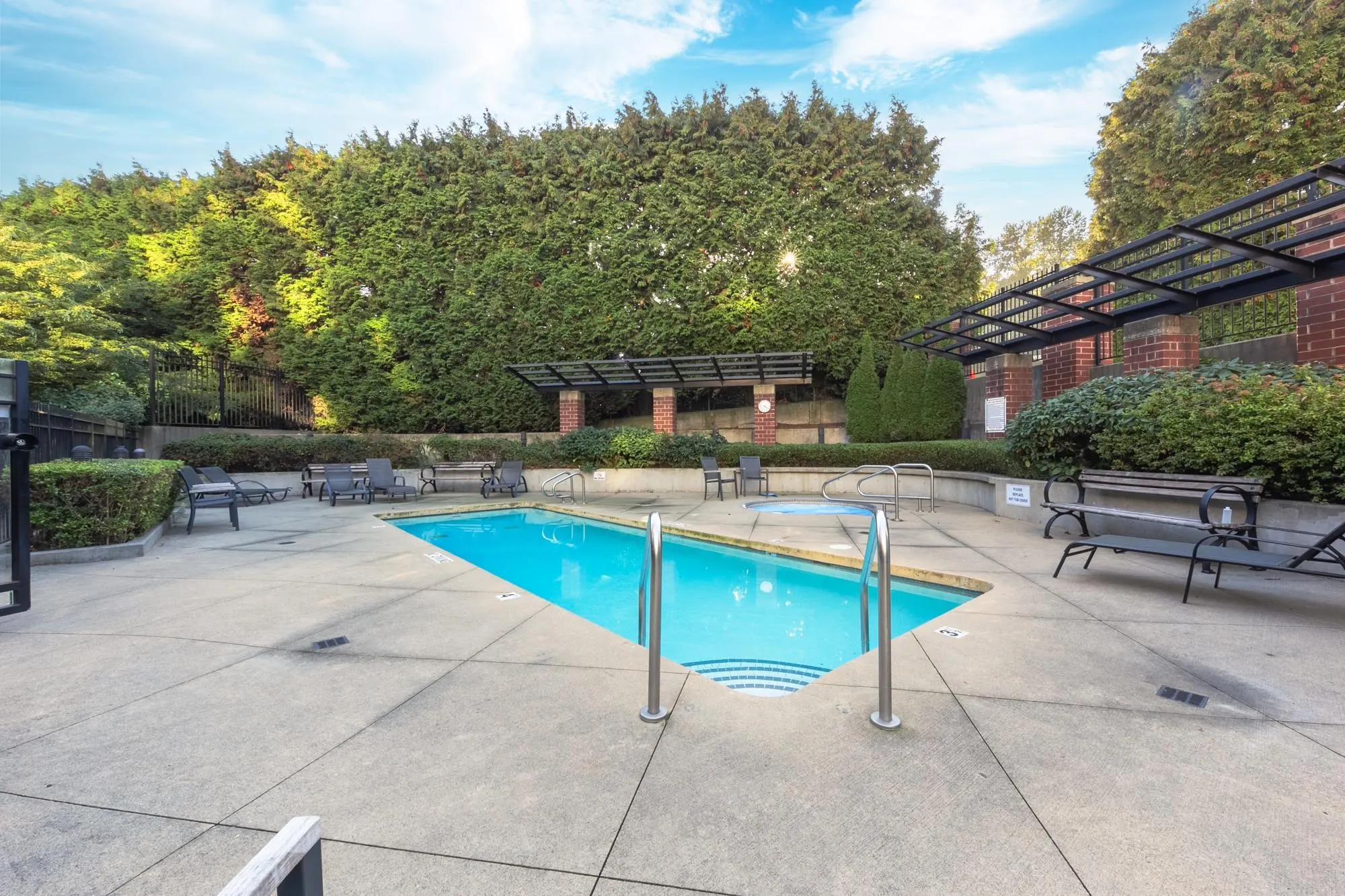15 E Royal Avenue #2203