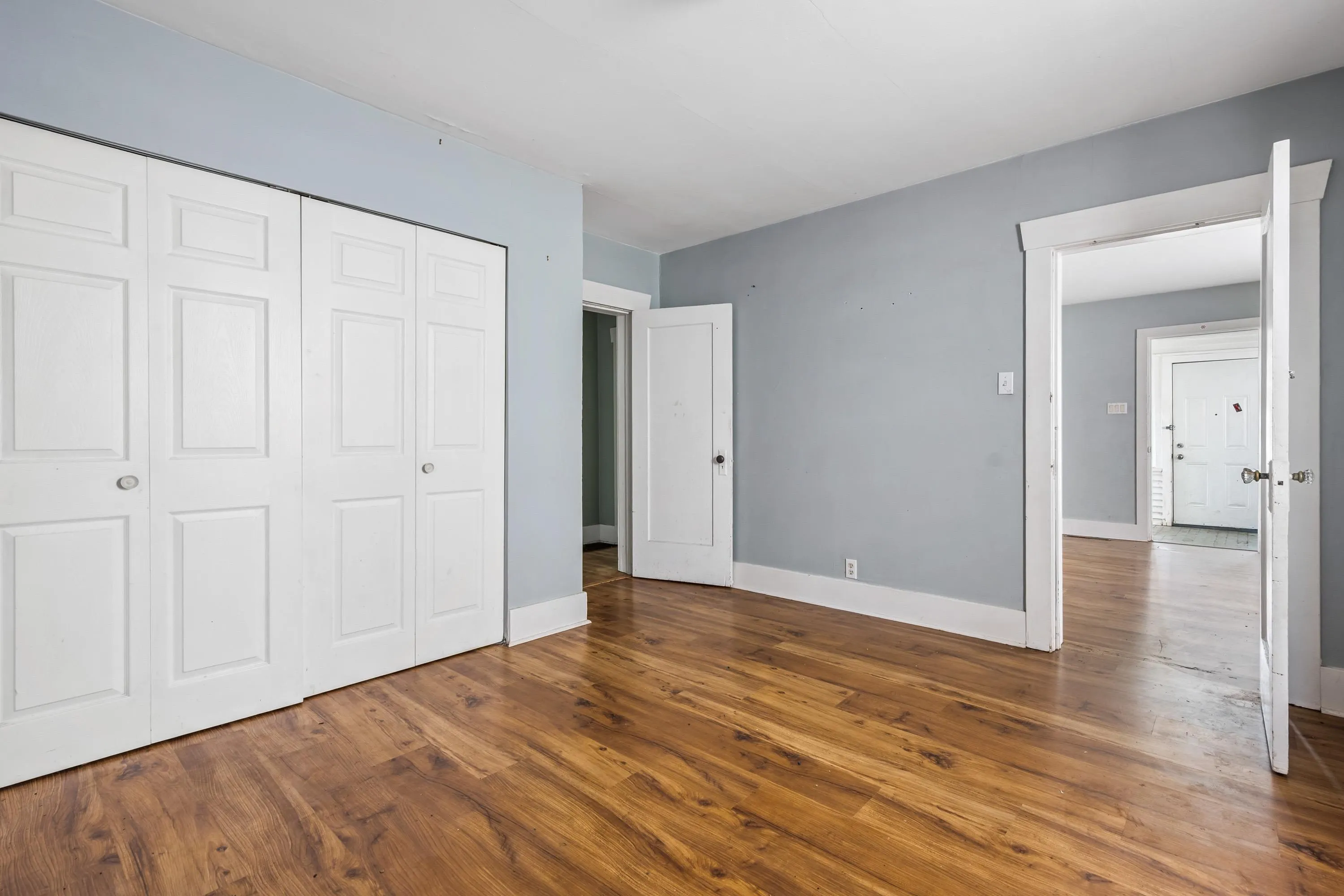 45948 Chesterfield Avenue