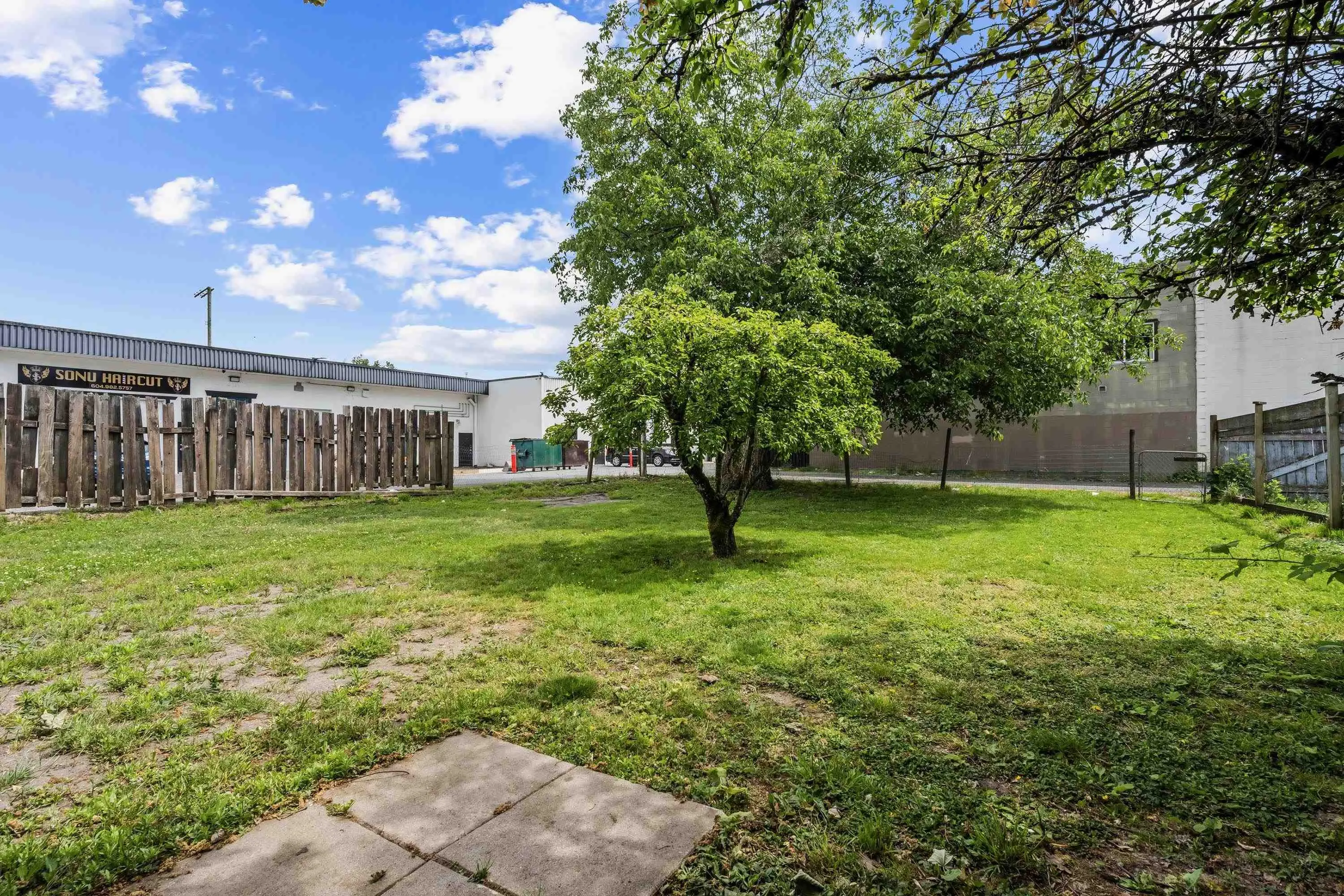 45948 Chesterfield Avenue