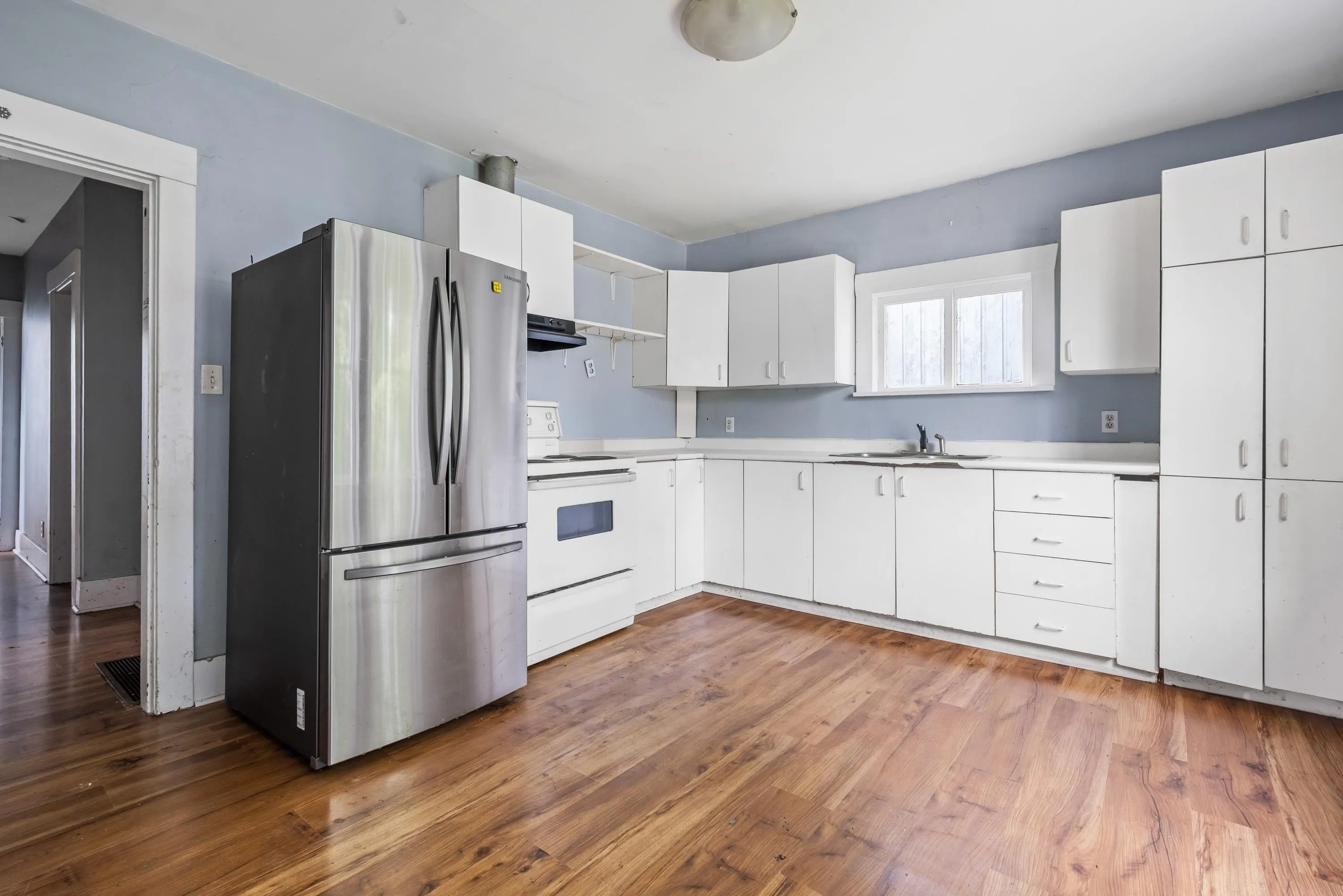 45948 Chesterfield Avenue