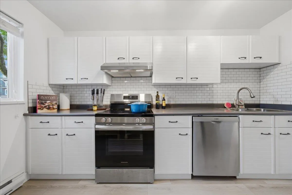 2339 Shaughnessy Street #104