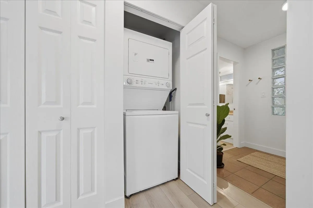 2339 Shaughnessy Street #104