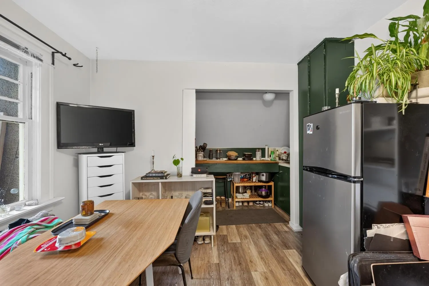 236 W 12th Avenue