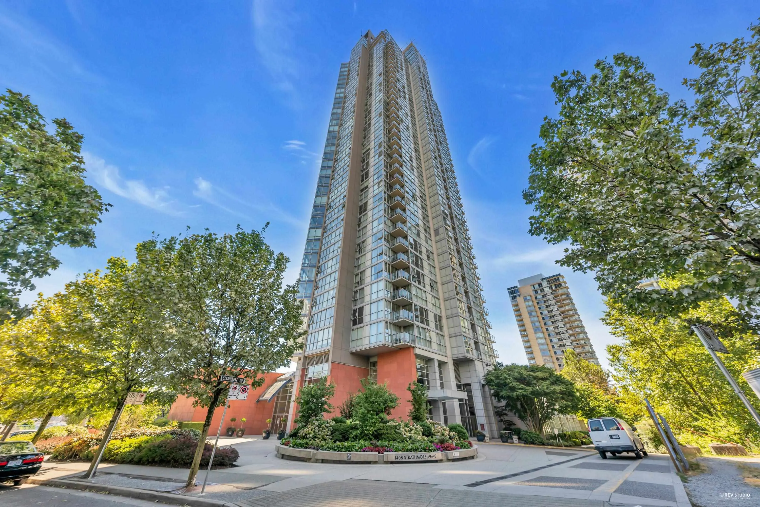 1408 Strathmore Mews #3005