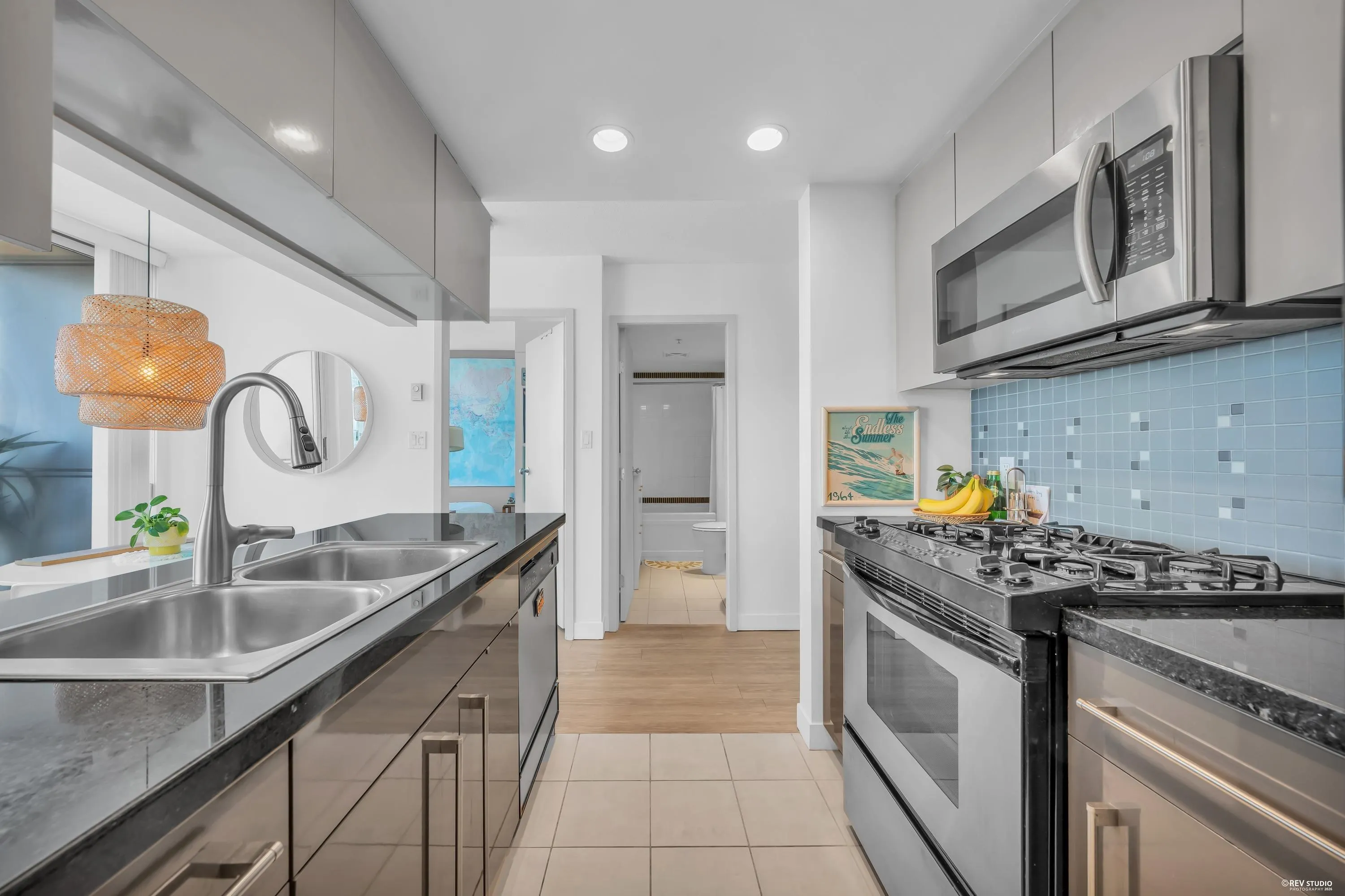 1408 Strathmore Mews #3005