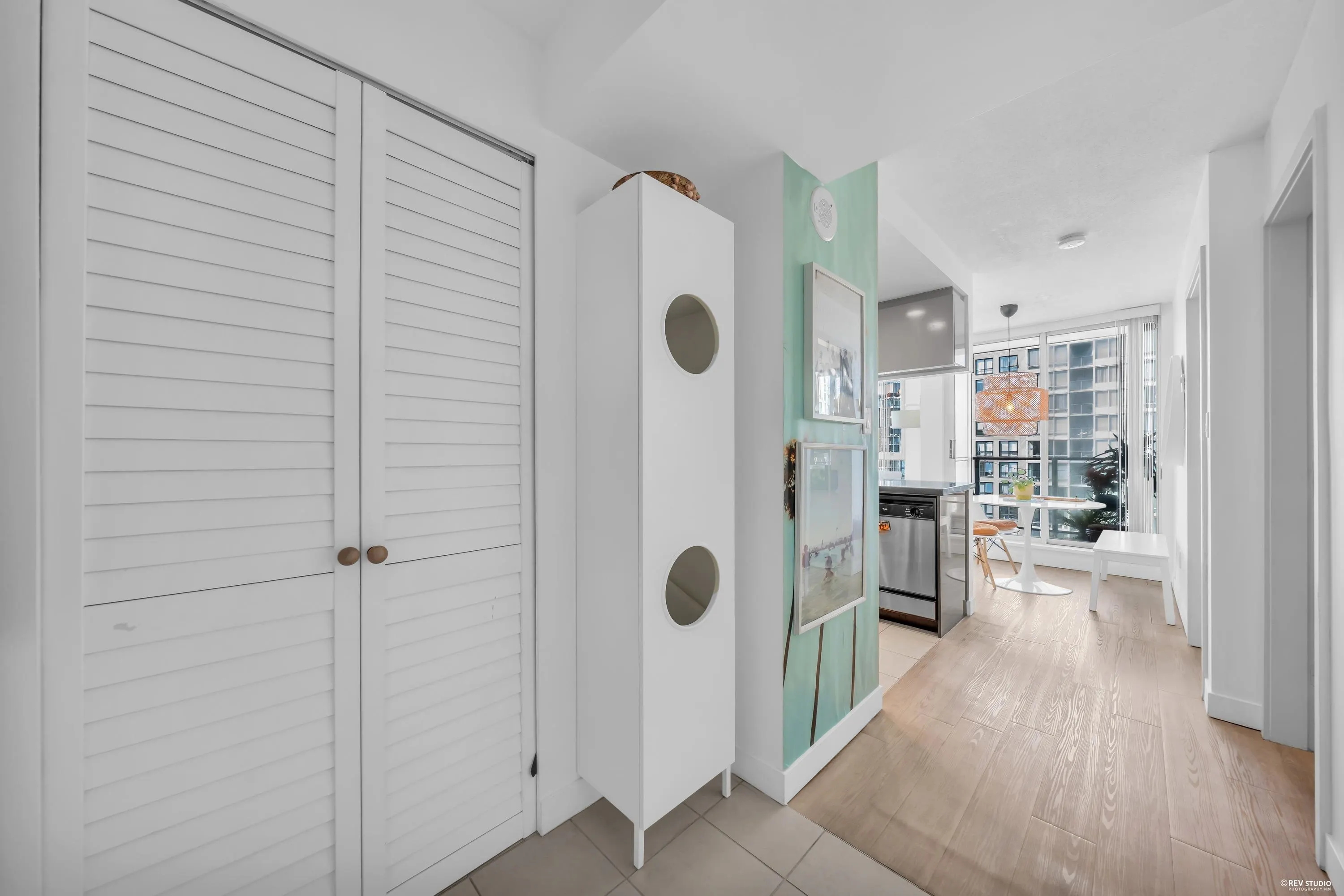 1408 Strathmore Mews #3005