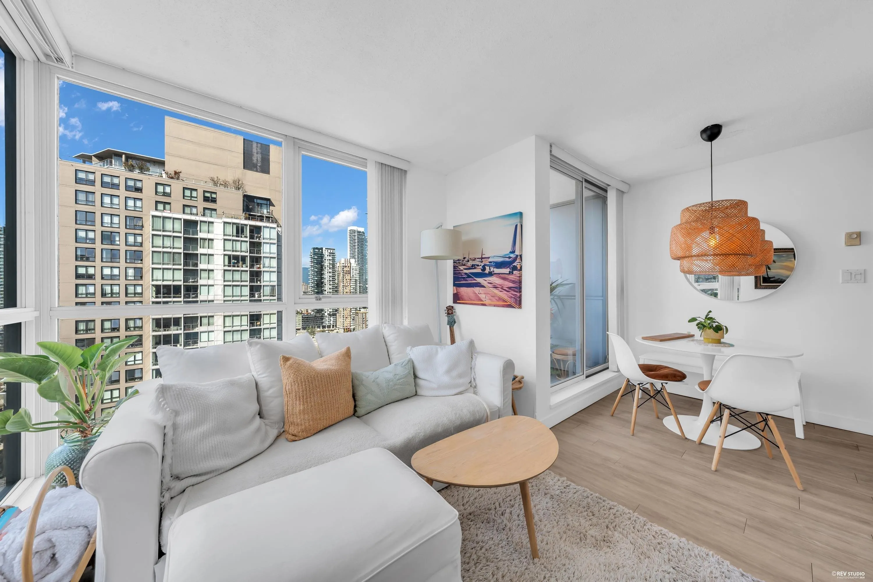 1408 Strathmore Mews #3005