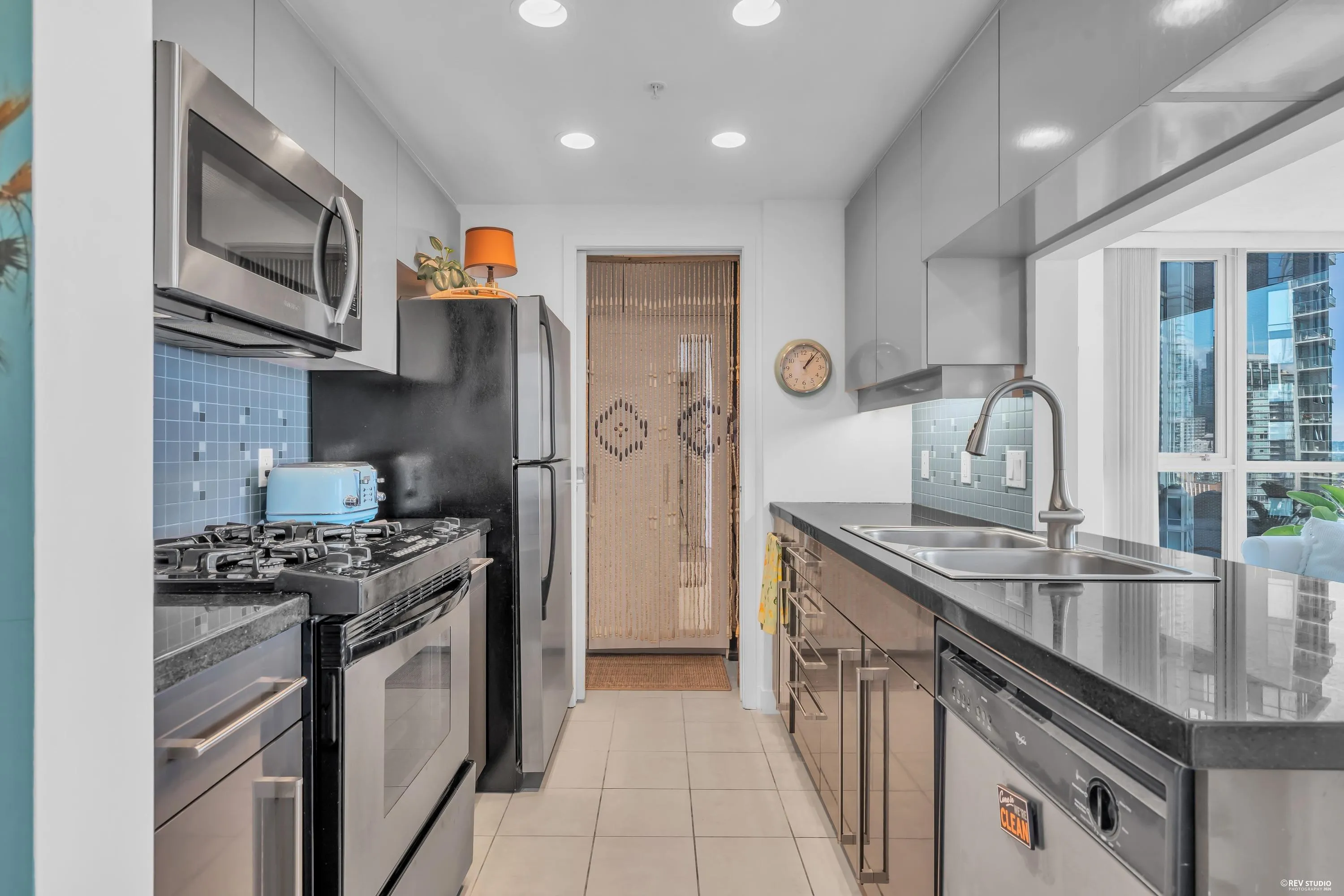 1408 Strathmore Mews #3005